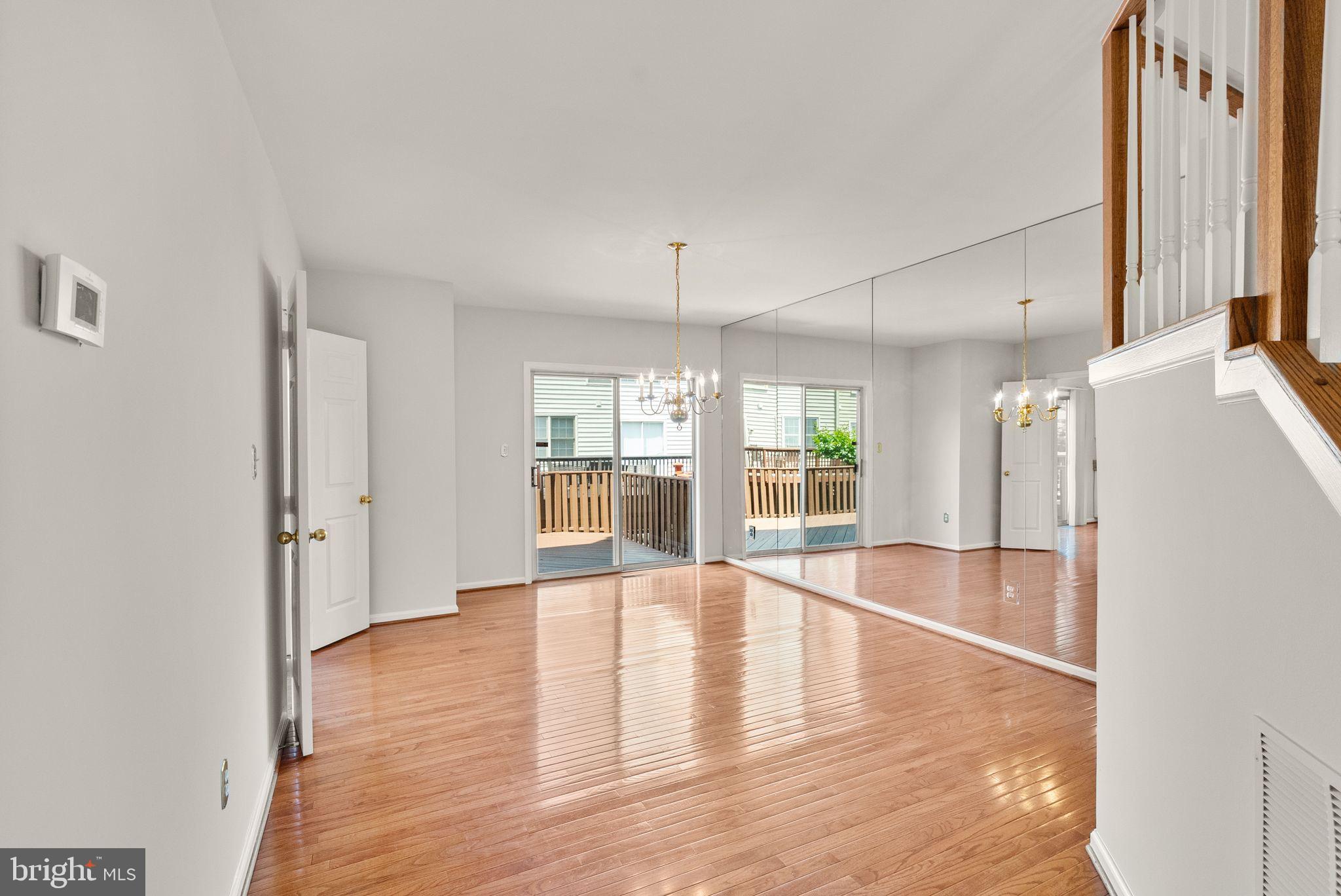 POTTERS GLEN - Residential