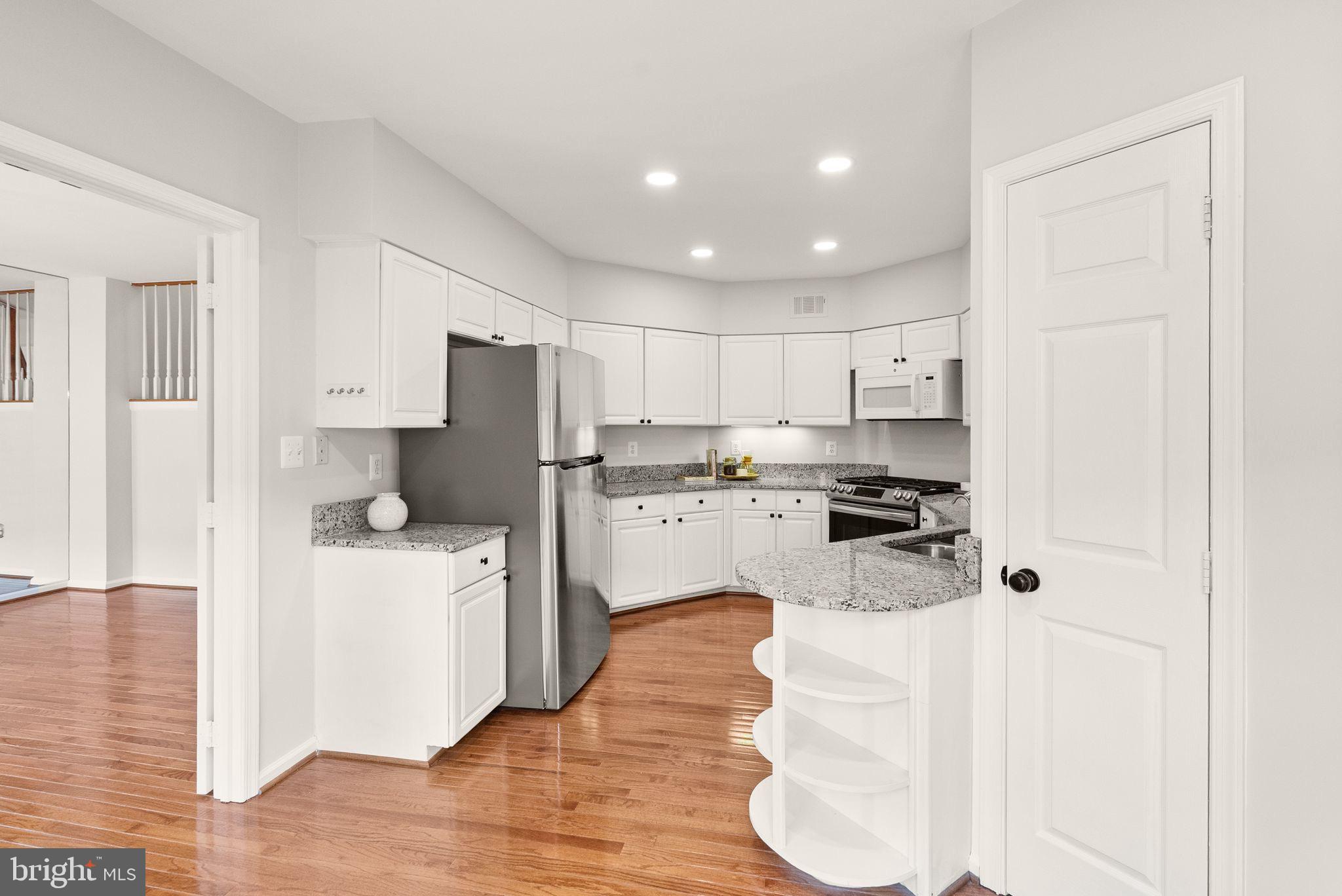 POTTERS GLEN - Residential