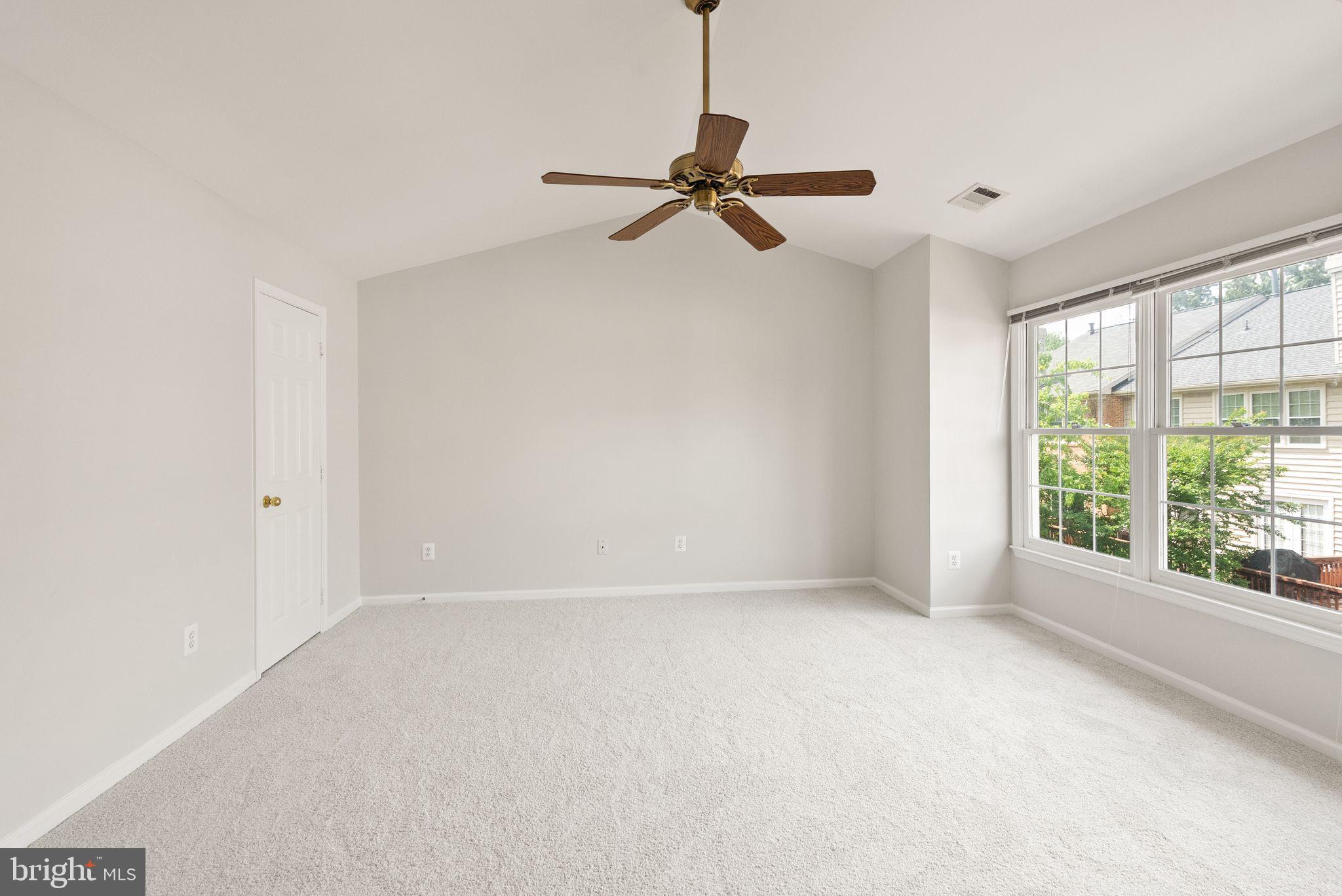 POTTERS GLEN - Residential