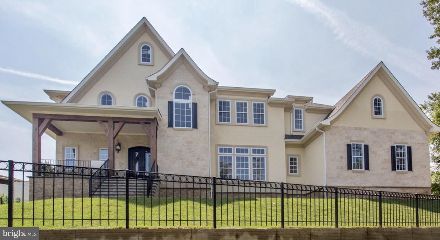 BRYN MAWR - Residential