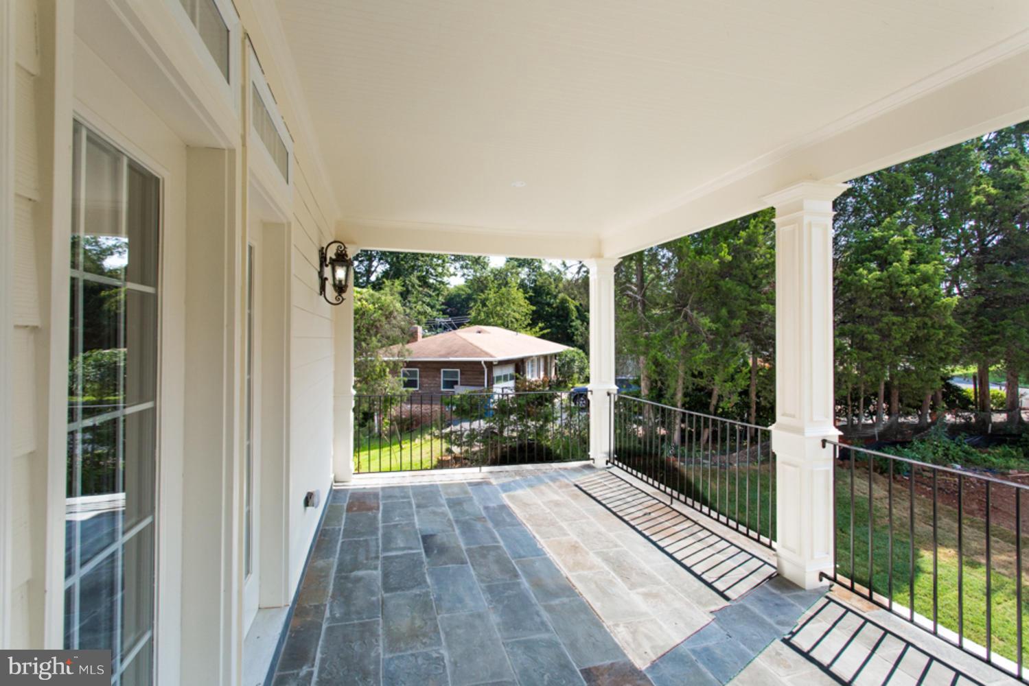 BRYN MAWR - Residential