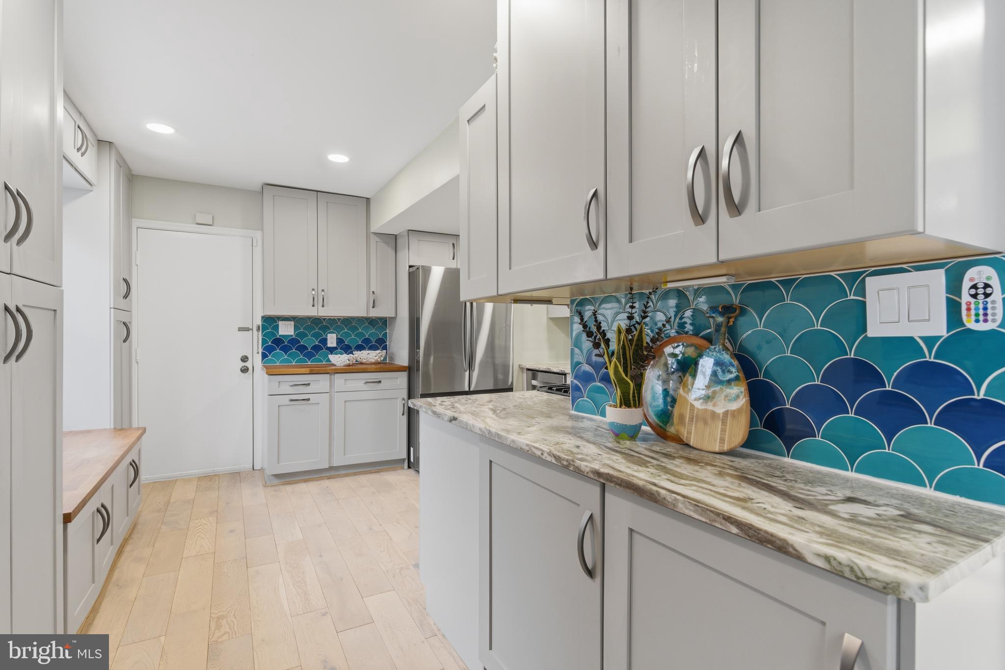 STRATTON WOODS - Residential