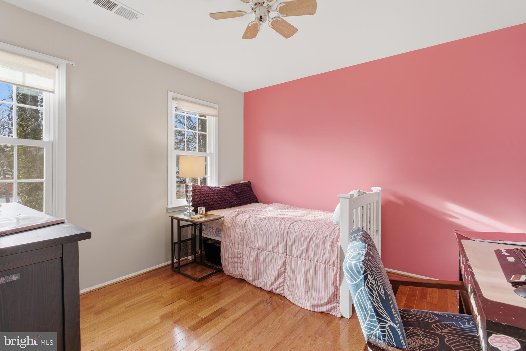 STRATTON WOODS - Residential