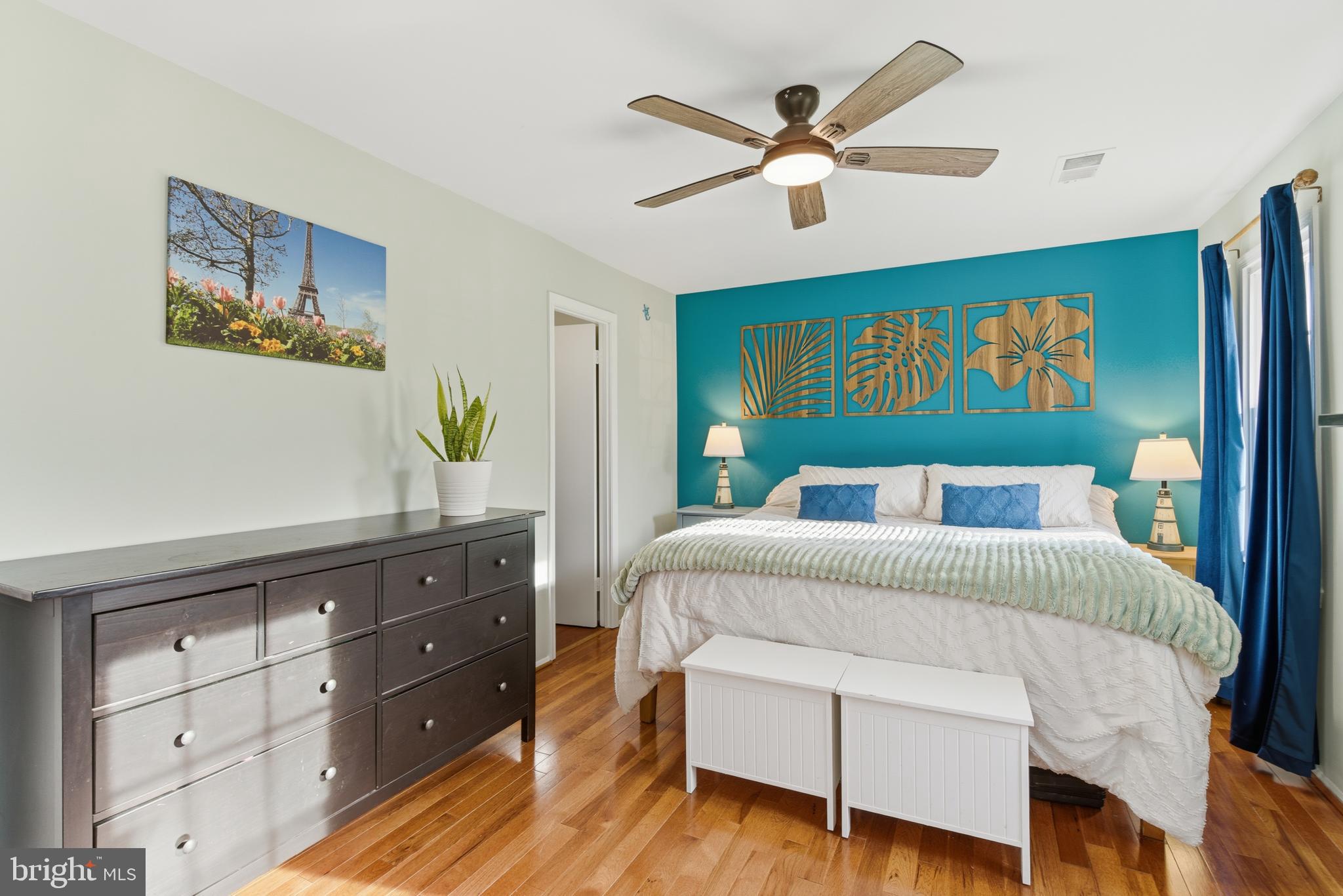 STRATTON WOODS - Residential