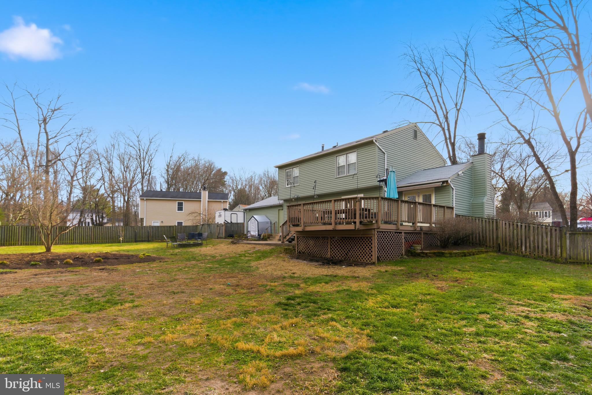 STRATTON WOODS - Residential