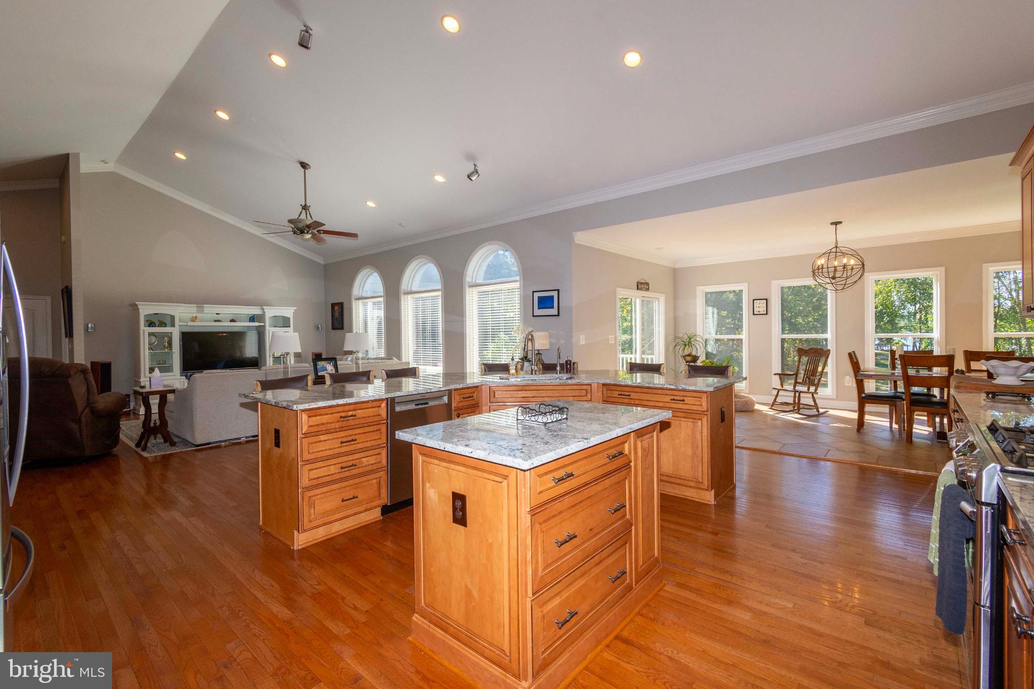 WYNDEMERE - Residential