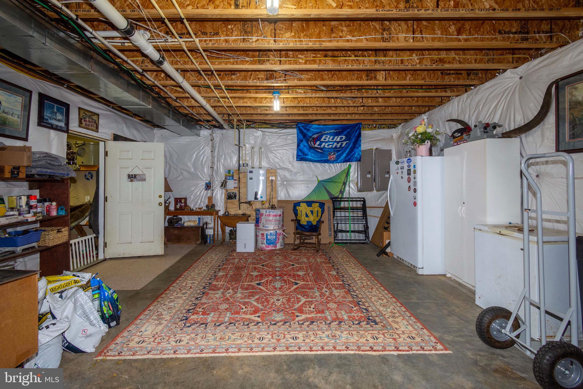 WYNDEMERE - Residential