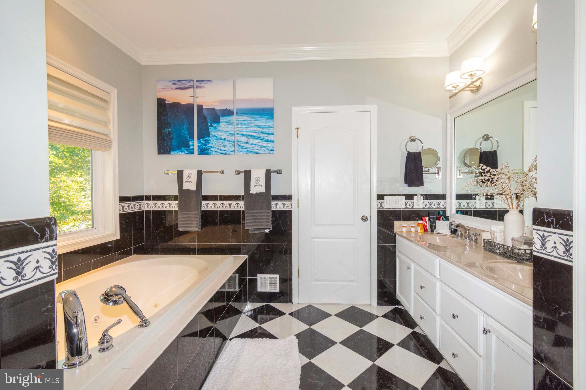 WYNDEMERE - Residential