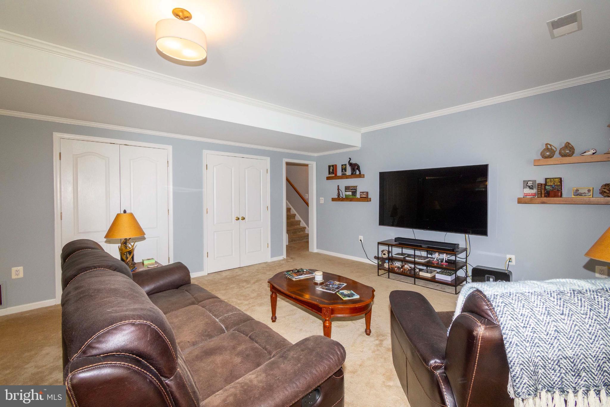 WYNDEMERE - Residential