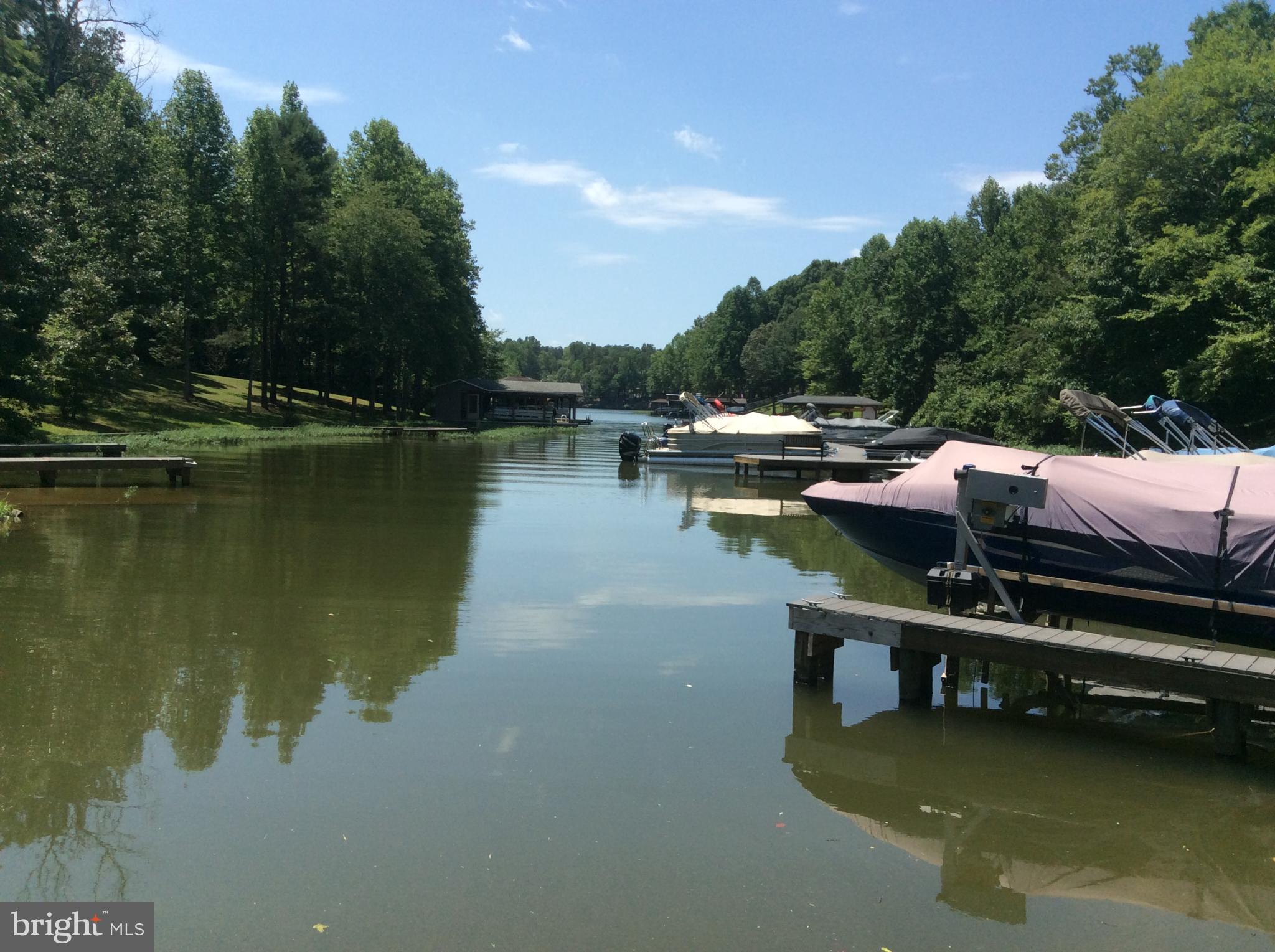 WYNDEMERE - Residential