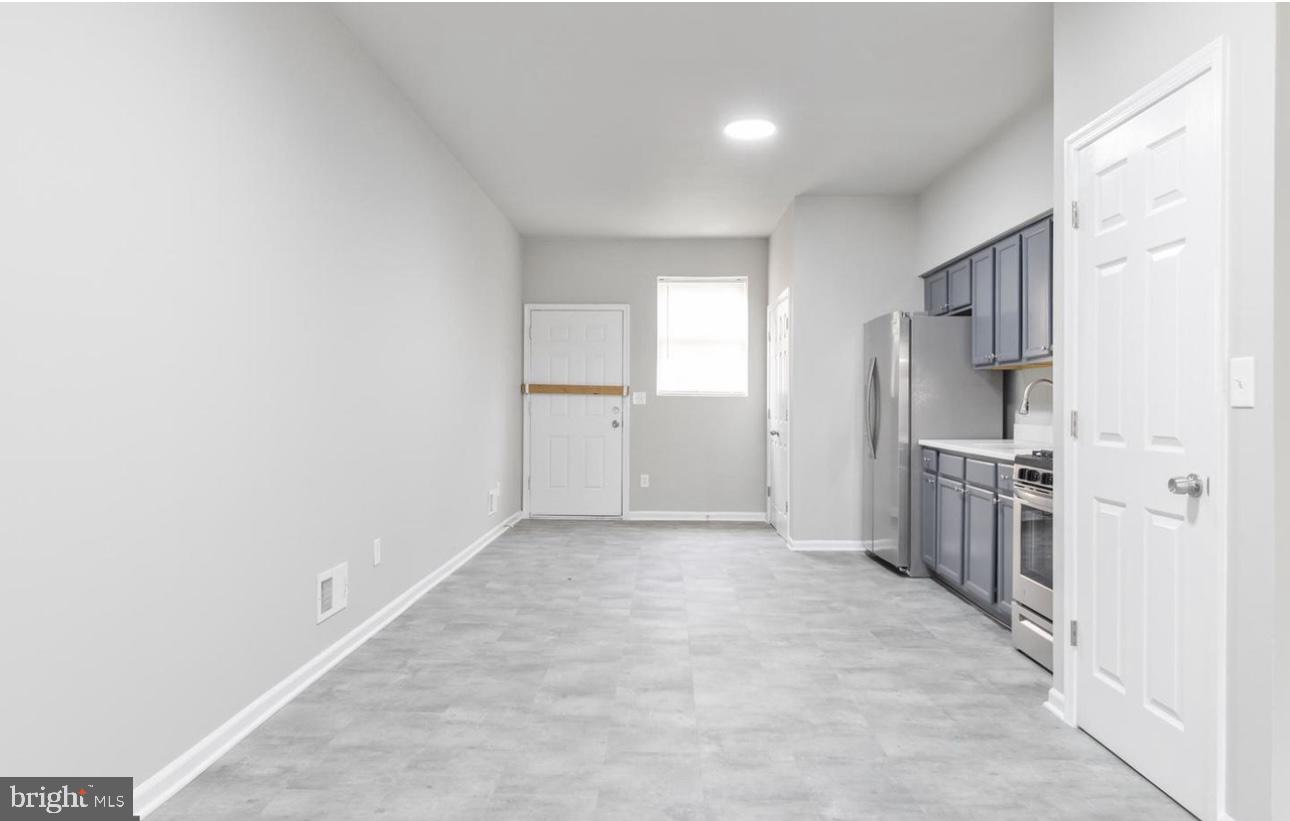 MONUMENT STREET BUSINESS DISTRICT - Residential Lease