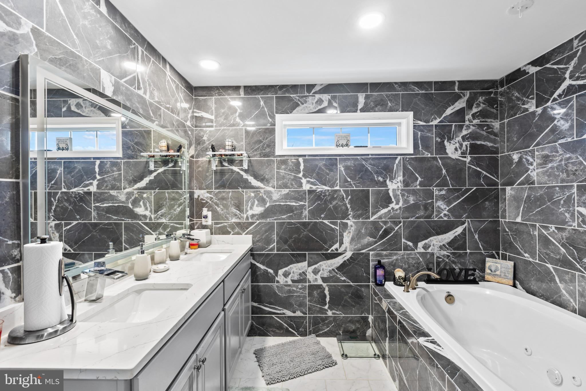 KESWICK - Residential