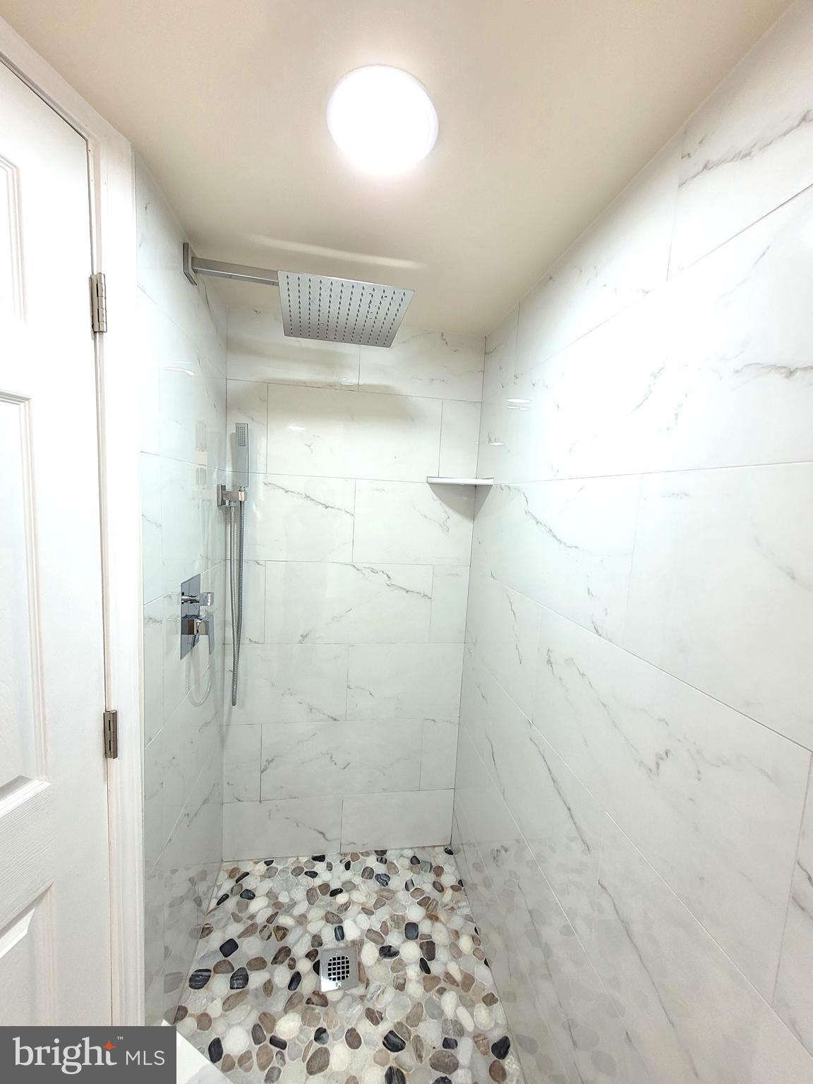 NORTH SPRINGFIELD - Residential