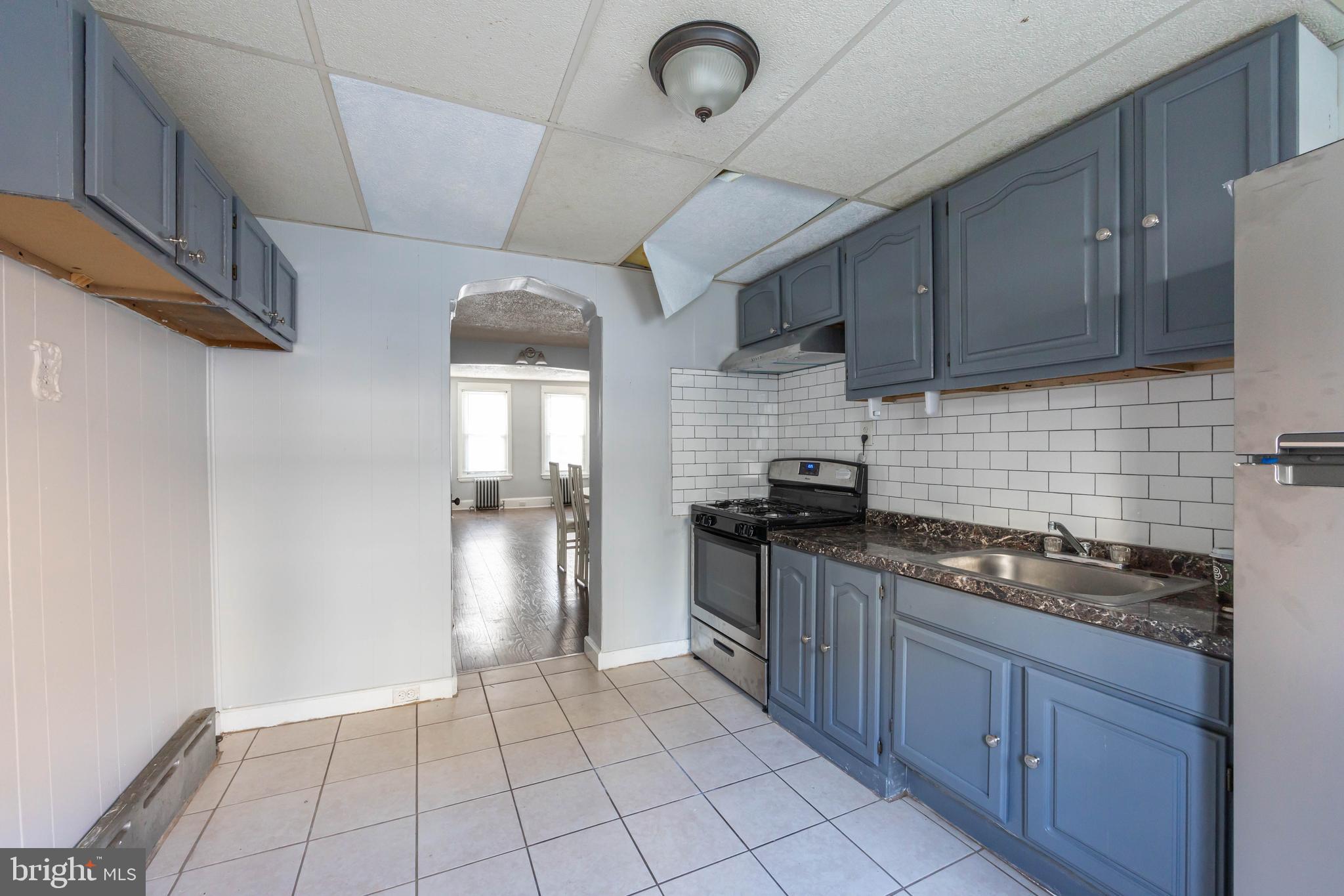 LOWER MOYAMENSING - Residential