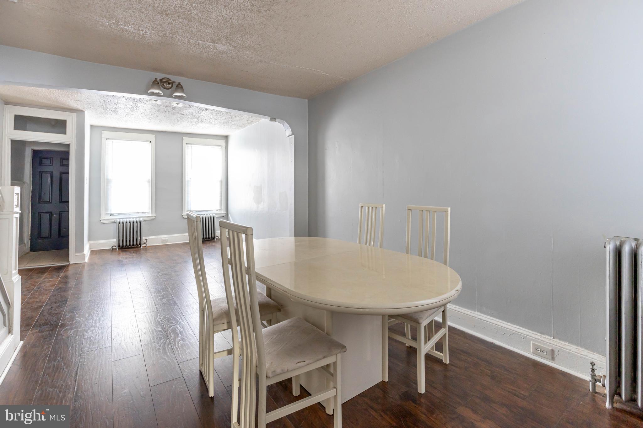 LOWER MOYAMENSING - Residential