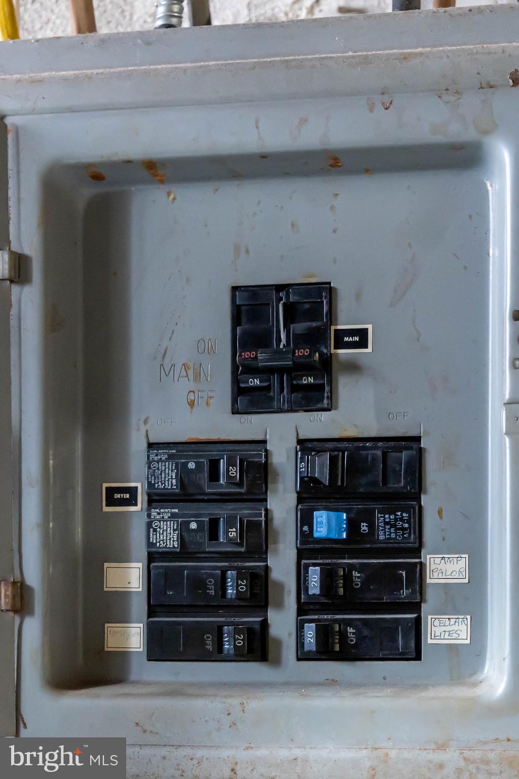 LOWER MOYAMENSING - Residential