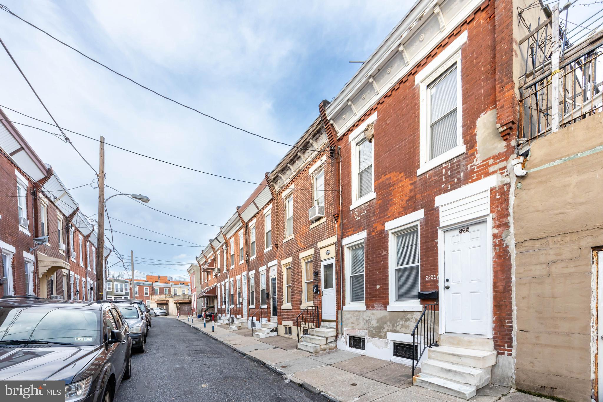 LOWER MOYAMENSING - Residential