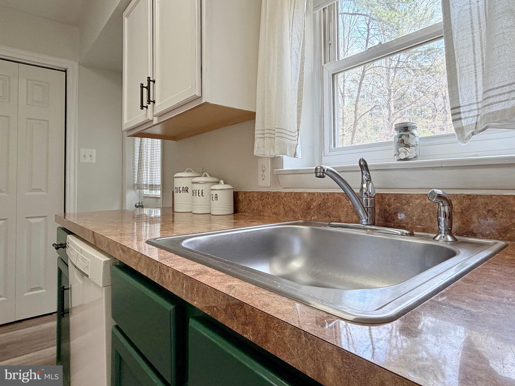 MATTHEWS - Residential