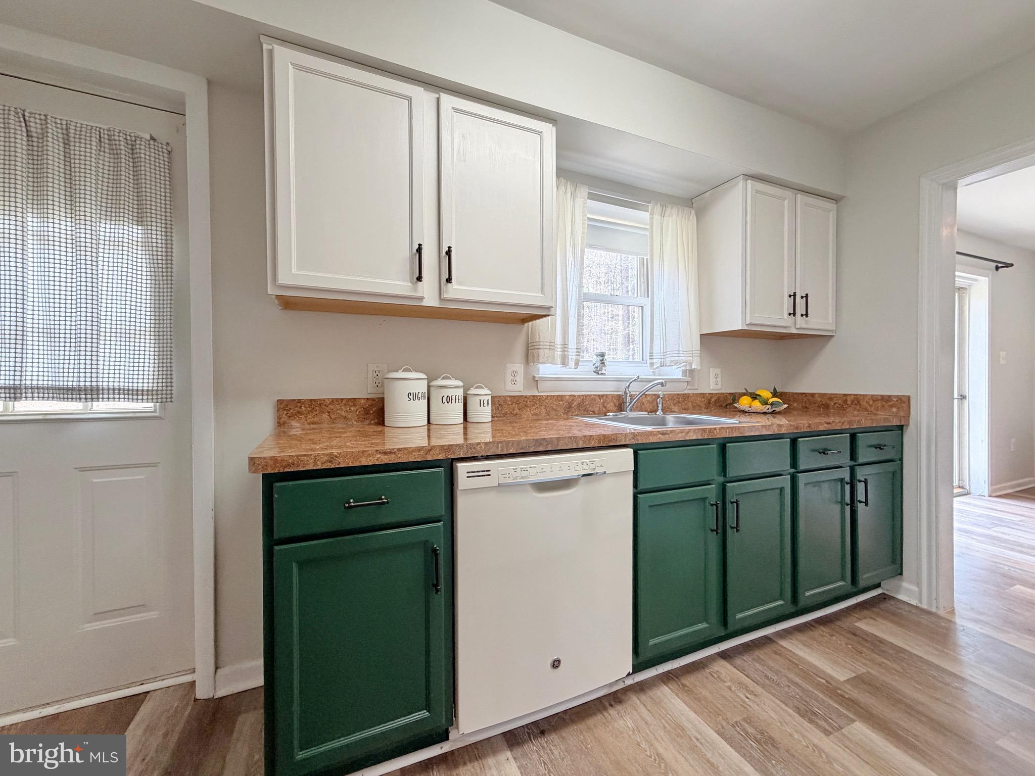 MATTHEWS - Residential