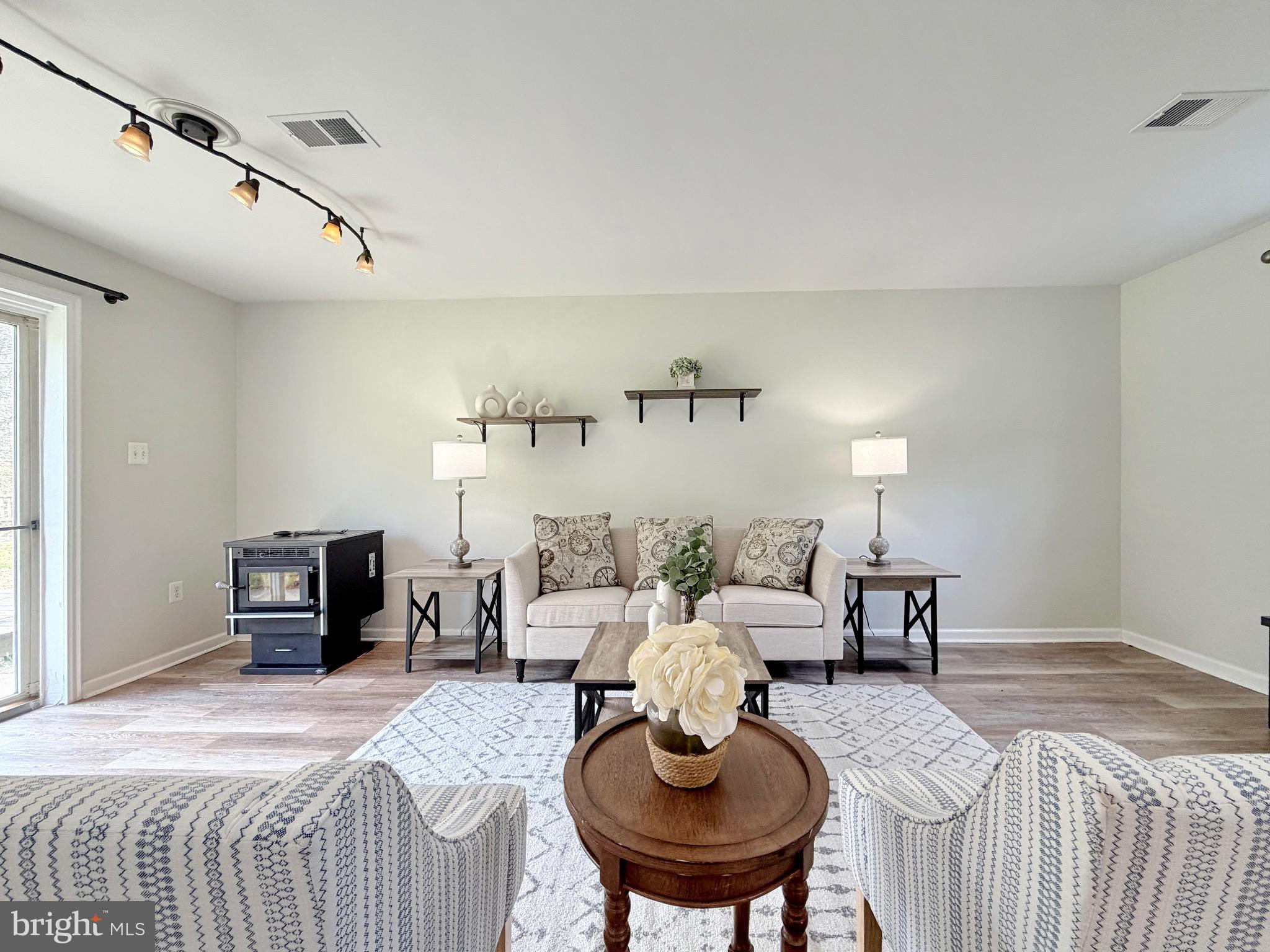 MATTHEWS - Residential