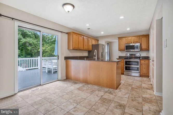 RICHFIELD STATION VILLAGE - Residential