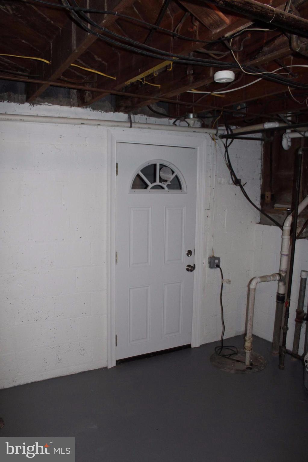 WESTOVER - Residential Lease