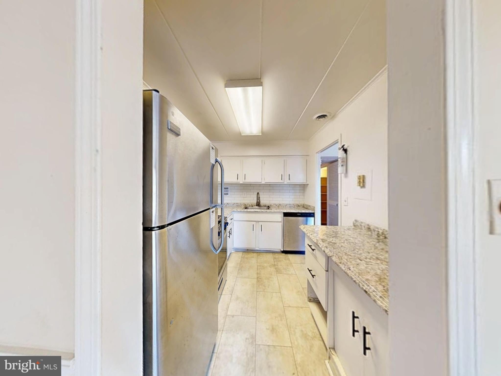 2622 FORT FARNSWORTH ROAD 216