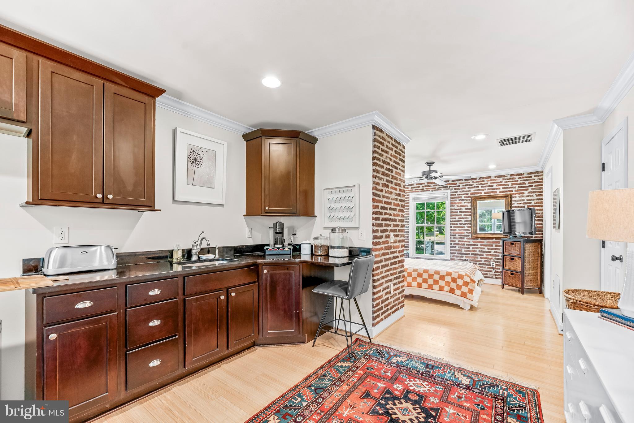 BAY HIGHLANDS - Residential