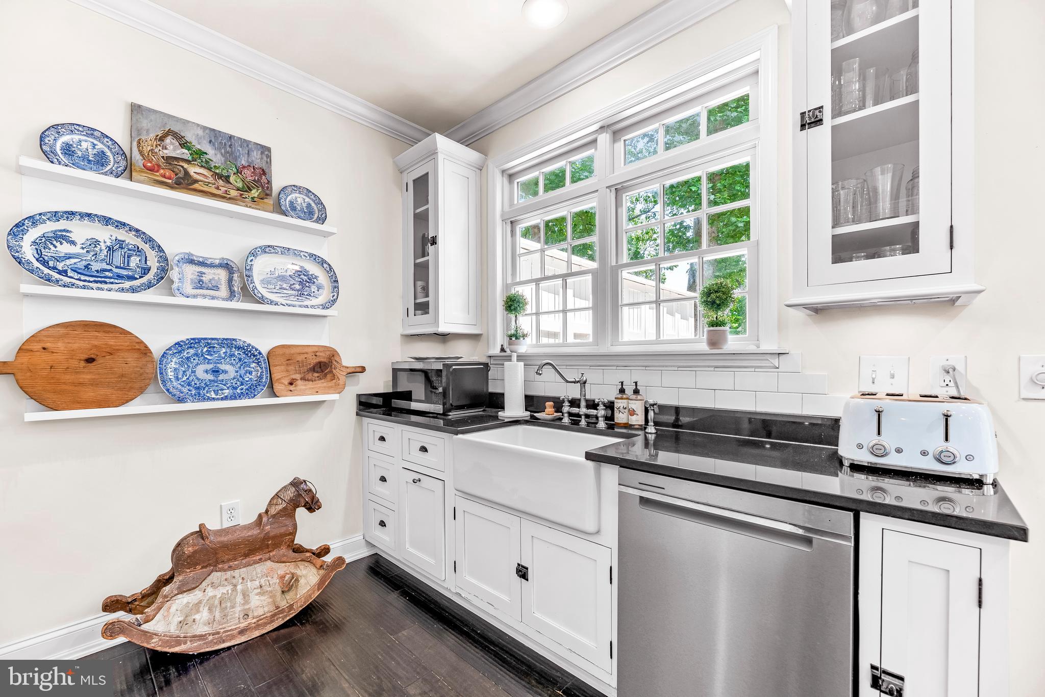 BAY HIGHLANDS - Residential