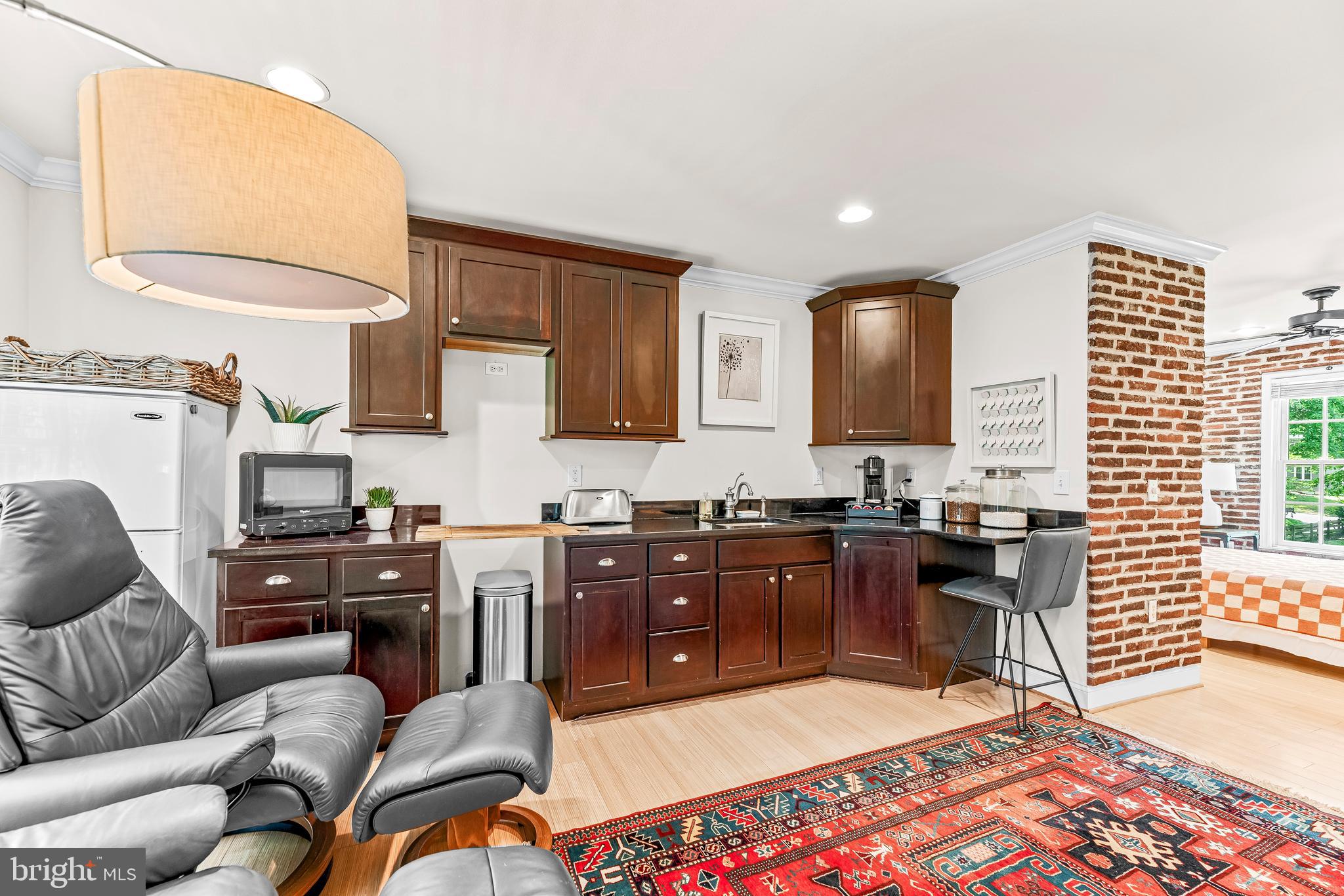 BAY HIGHLANDS - Residential