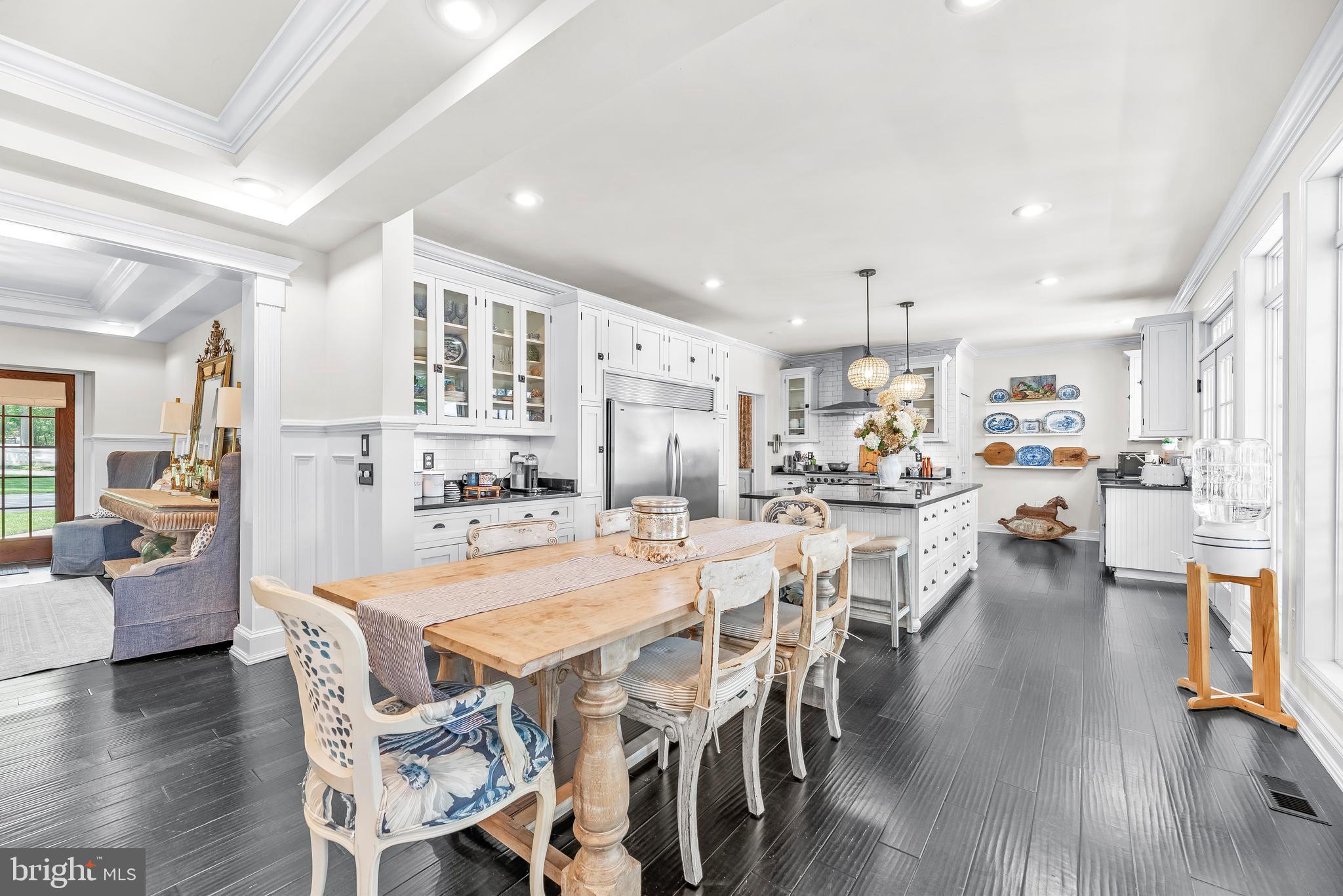 BAY HIGHLANDS - Residential