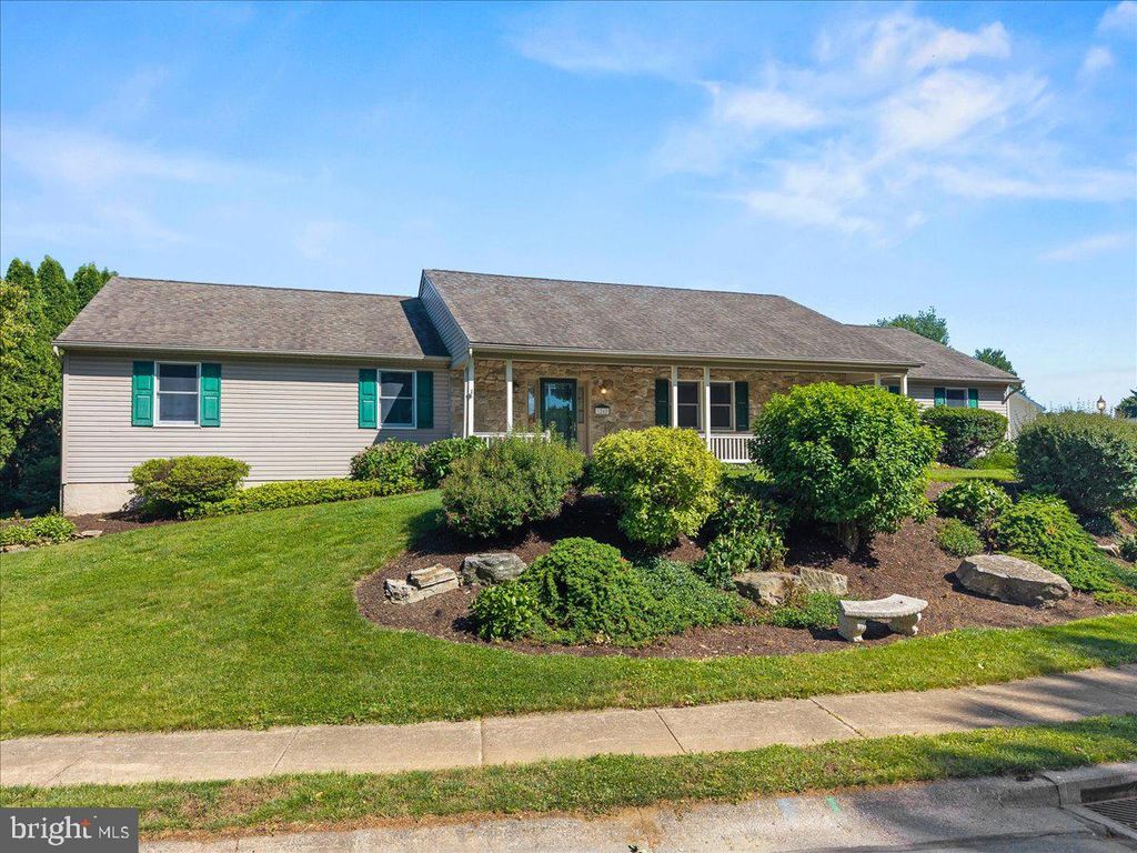 Photo of 1248 Hereford Drive, COLUMBIA, PA 17512 (MLS # PALA2089628)