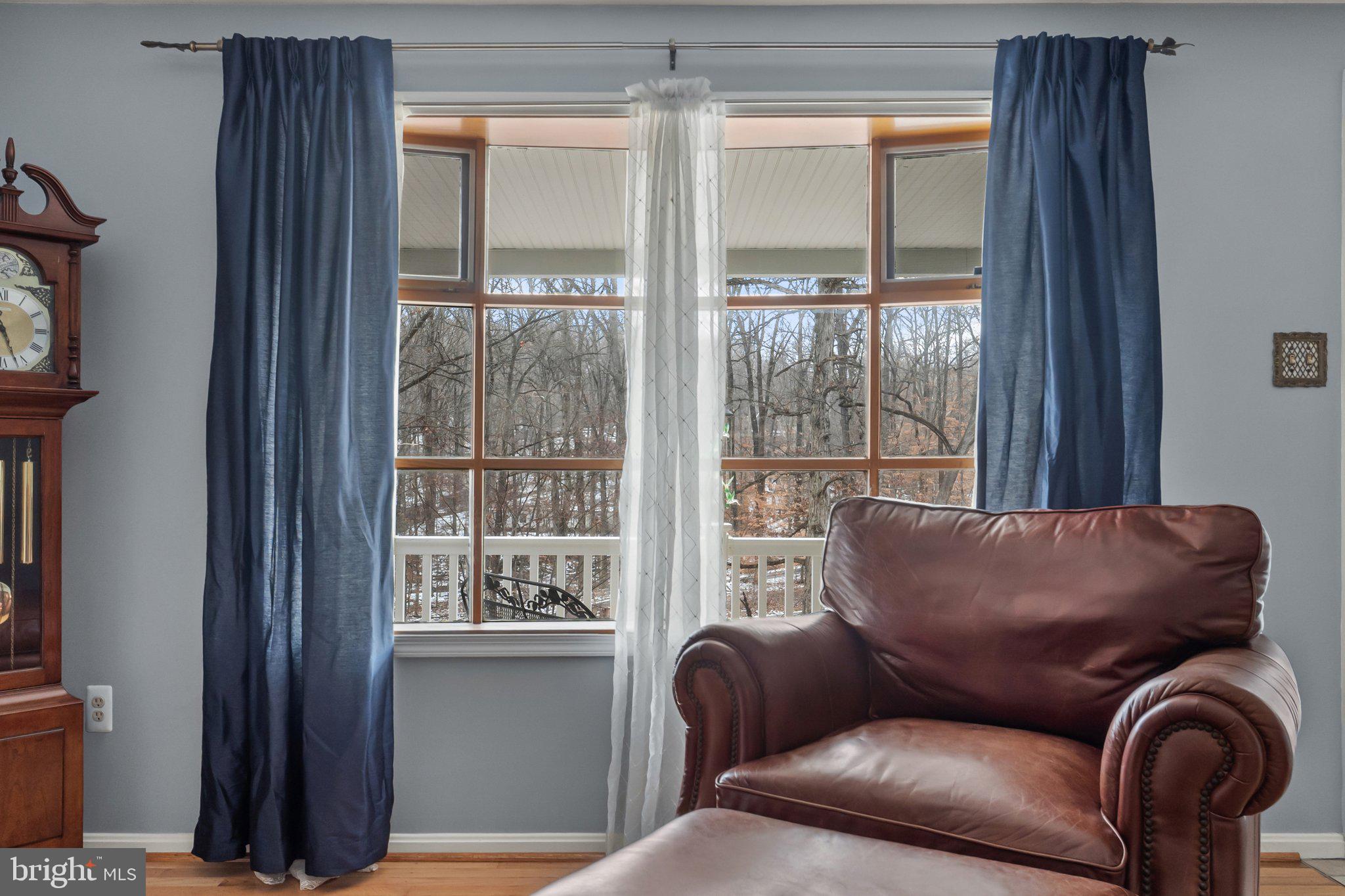 WIDE RIVER FARM - Residential