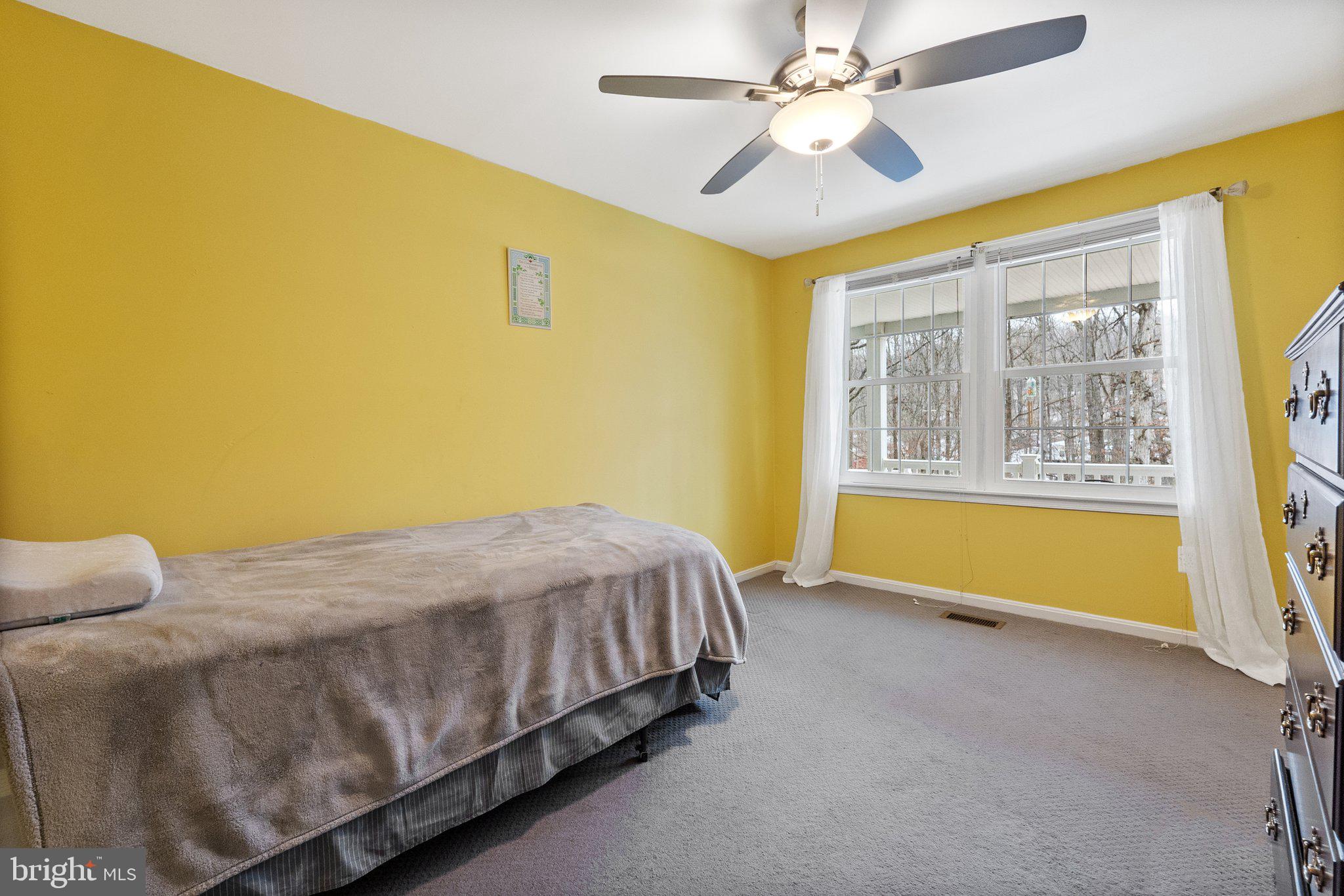 WIDE RIVER FARM - Residential