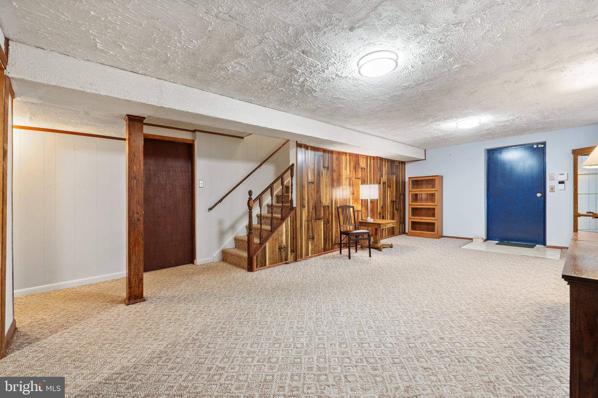 WIDE RIVER FARM - Residential