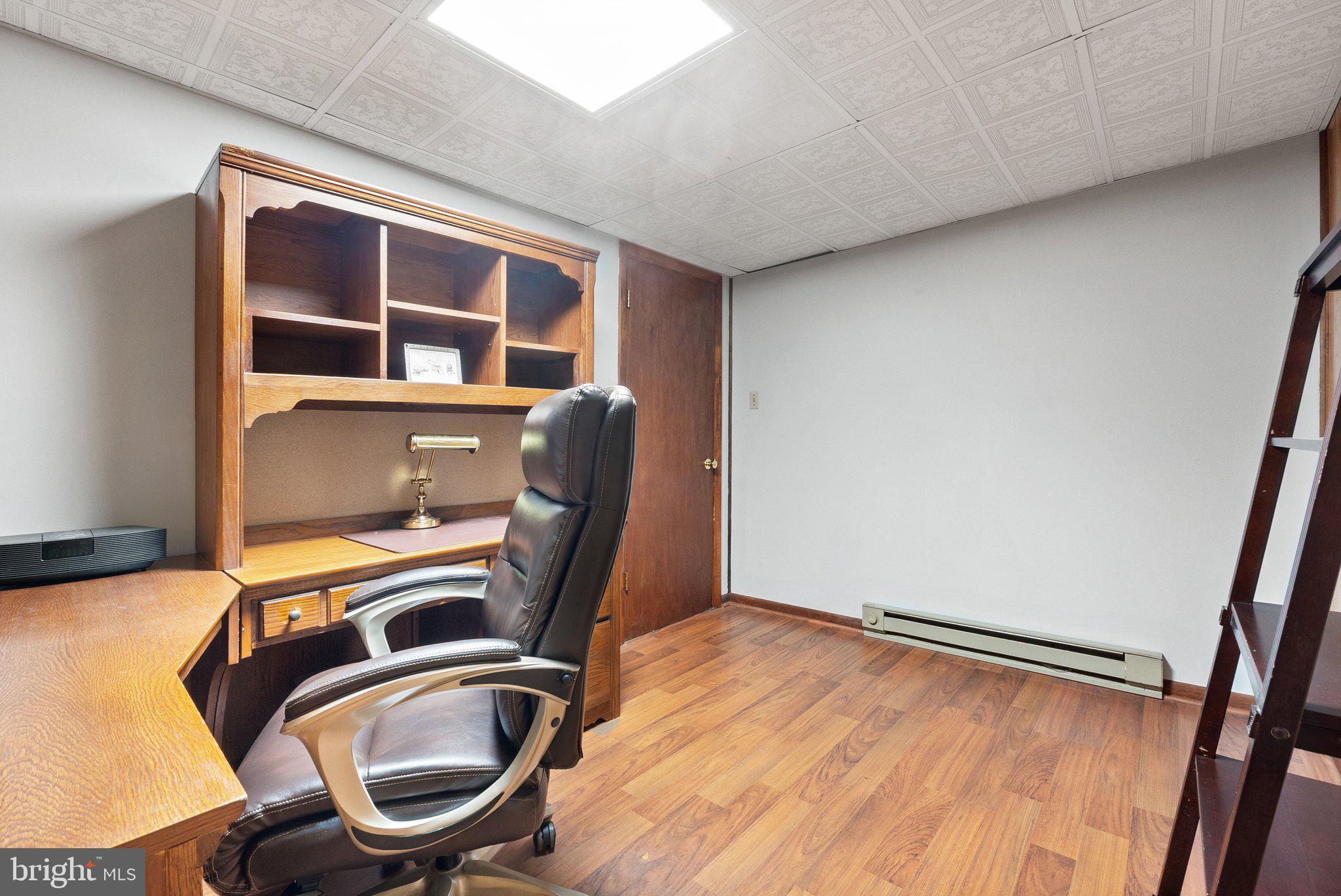 WIDE RIVER FARM - Residential