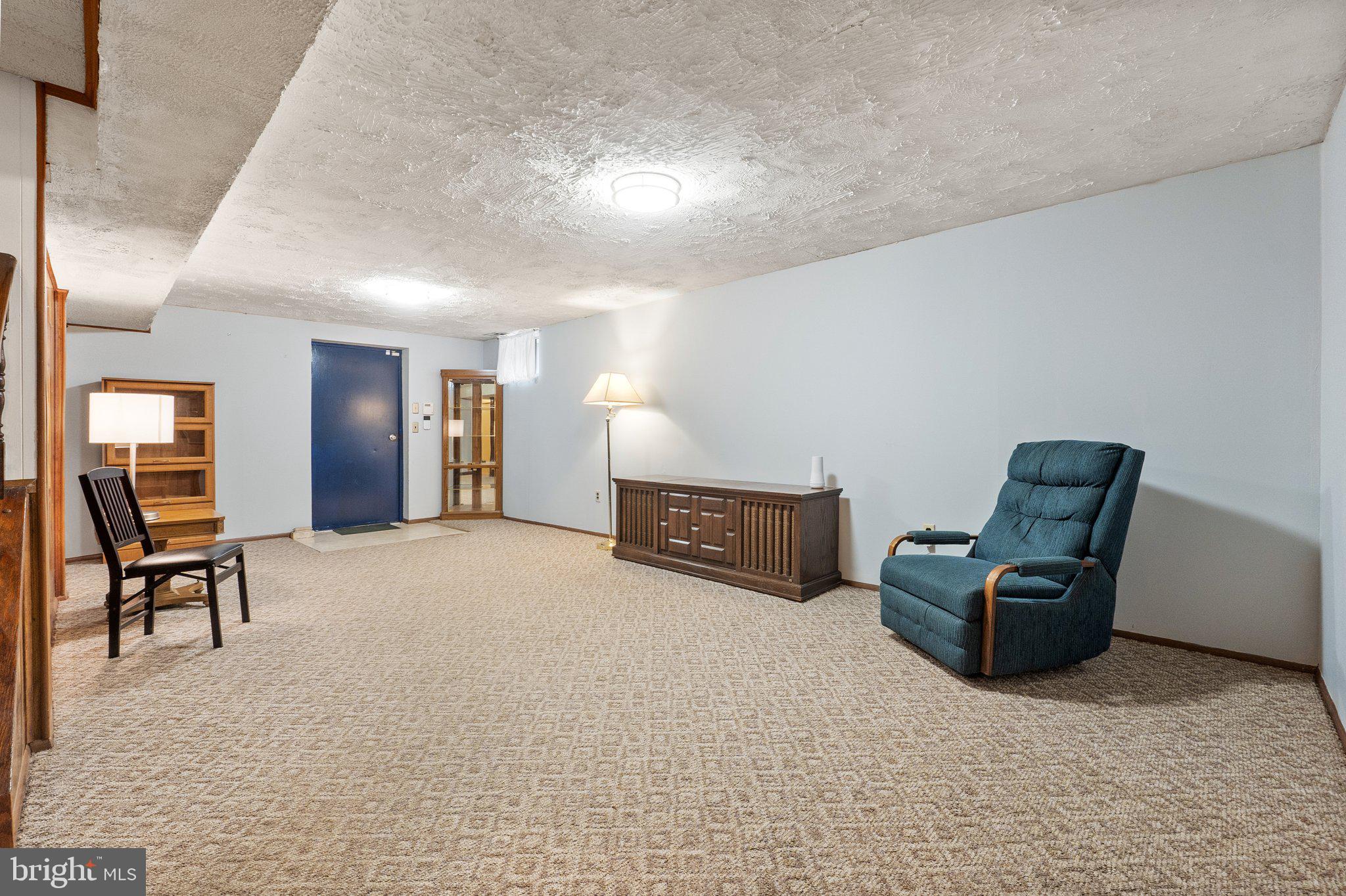 WIDE RIVER FARM - Residential