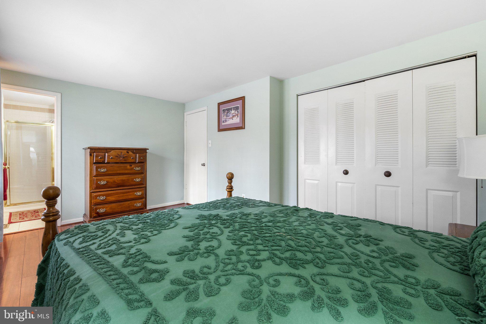 WIDE RIVER FARM - Residential