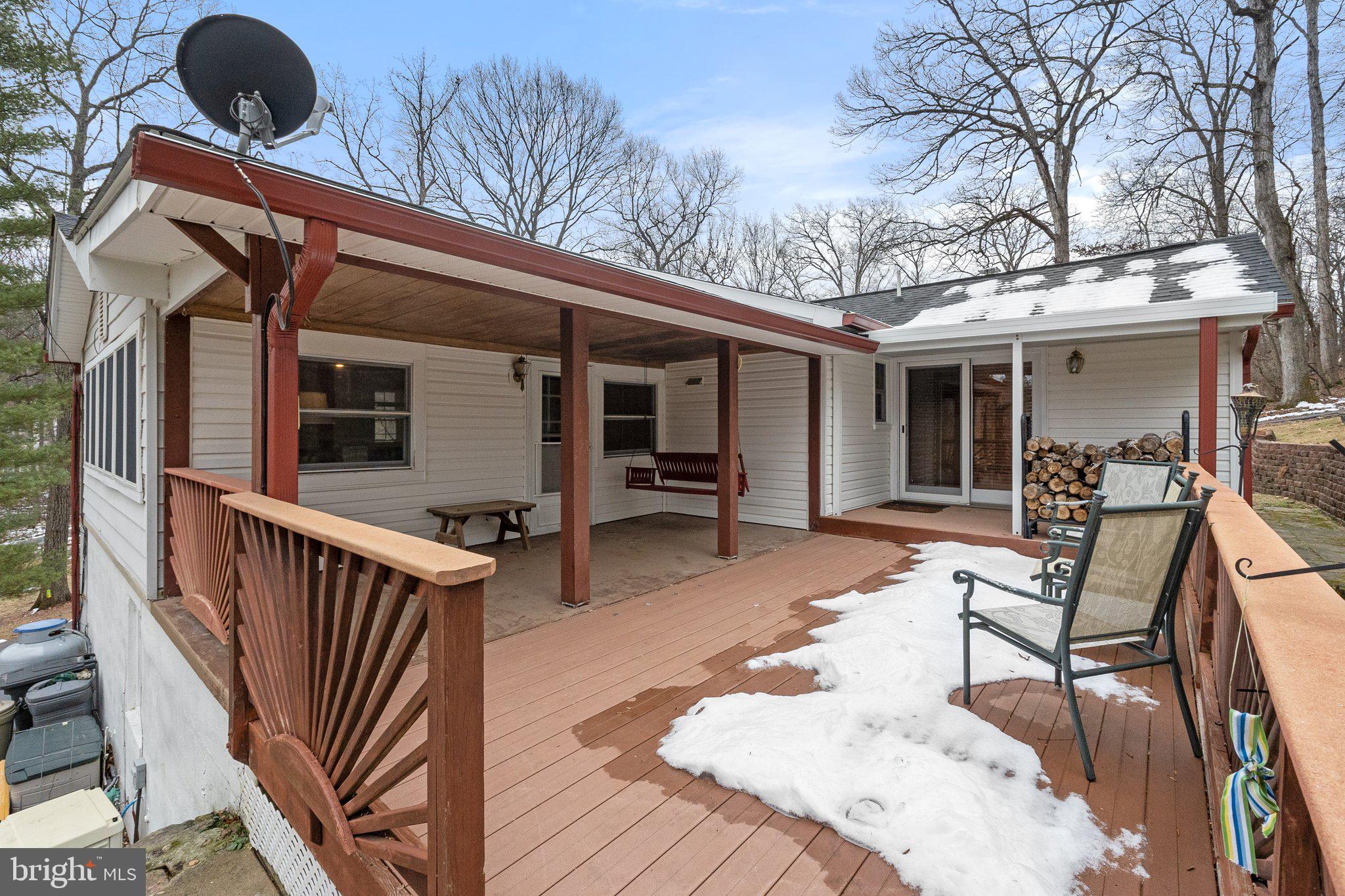 WIDE RIVER FARM - Residential