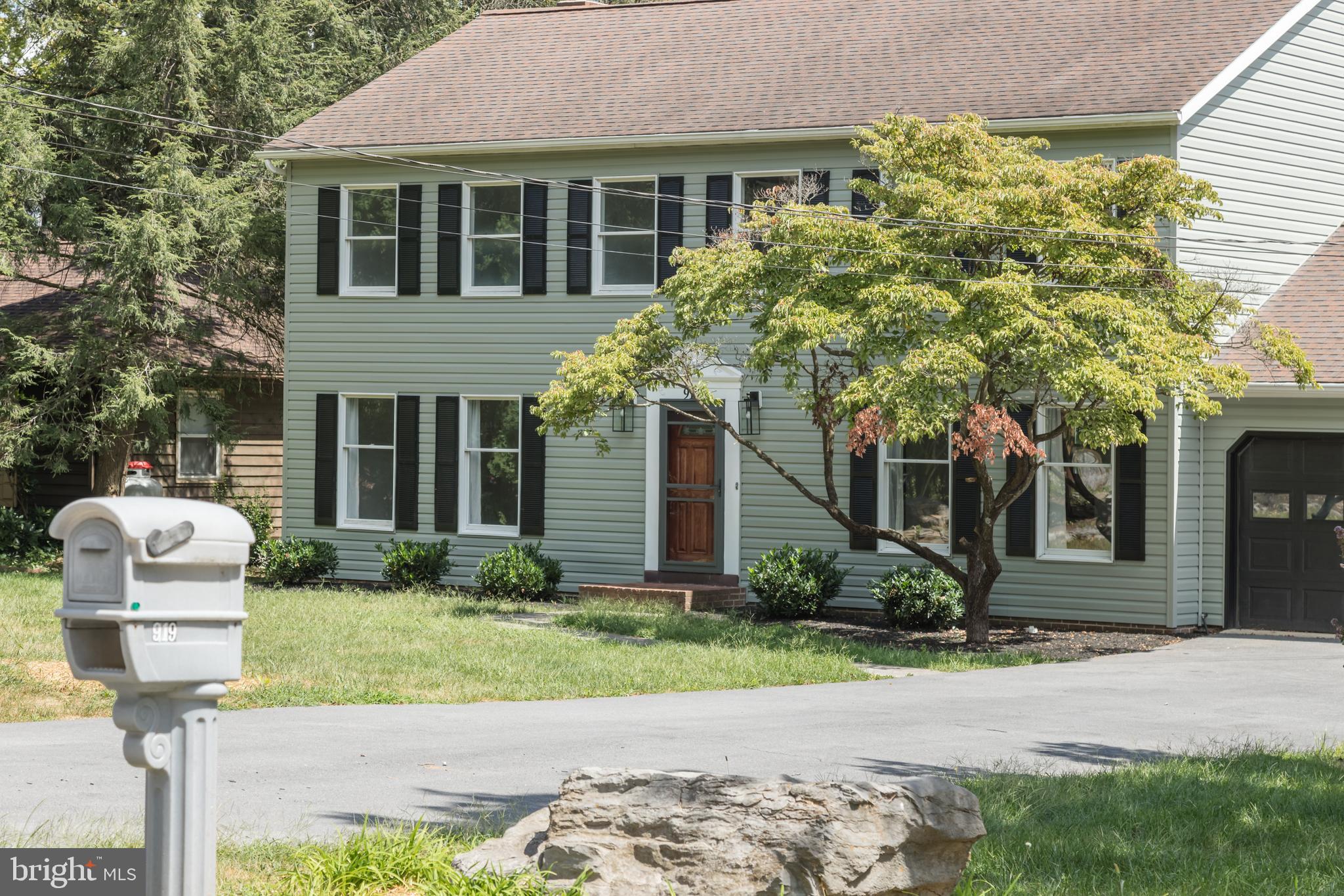 BRIARWOOD - Residential