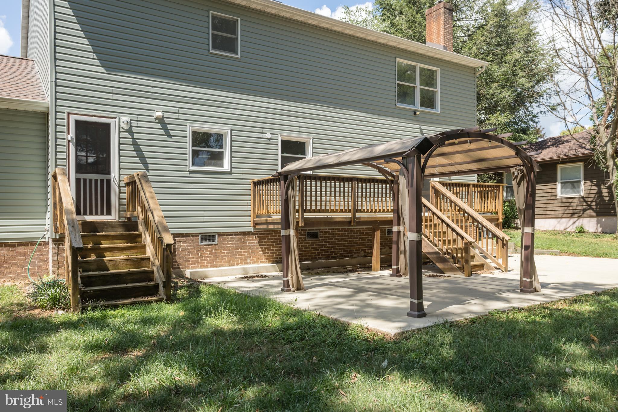 BRIARWOOD - Residential