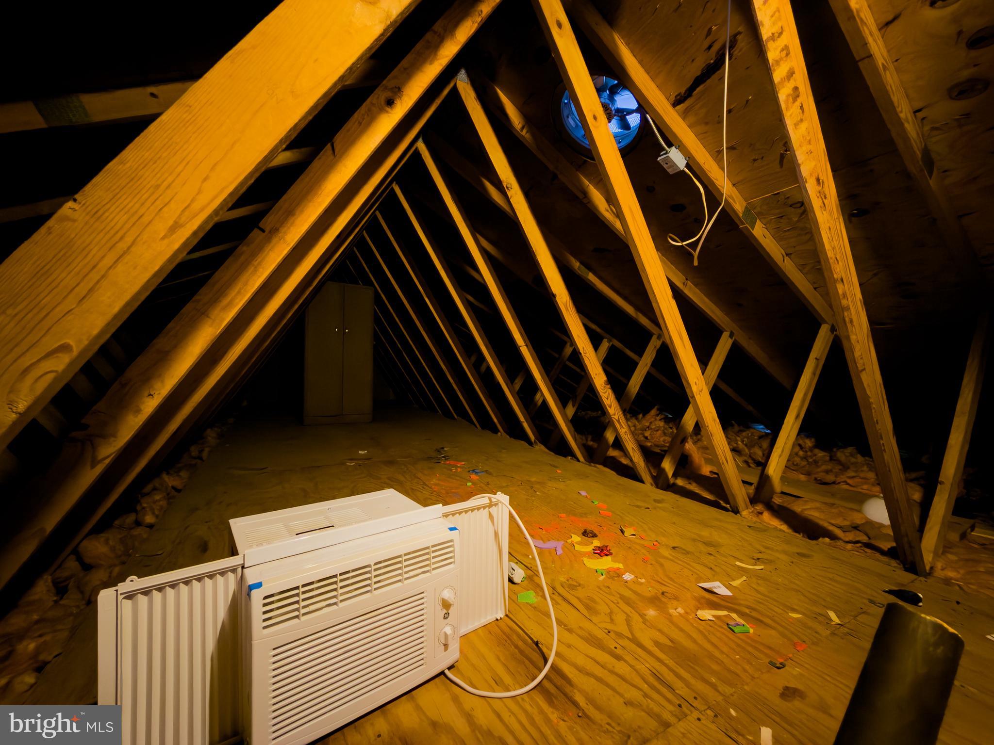 BRIARWOOD - Residential