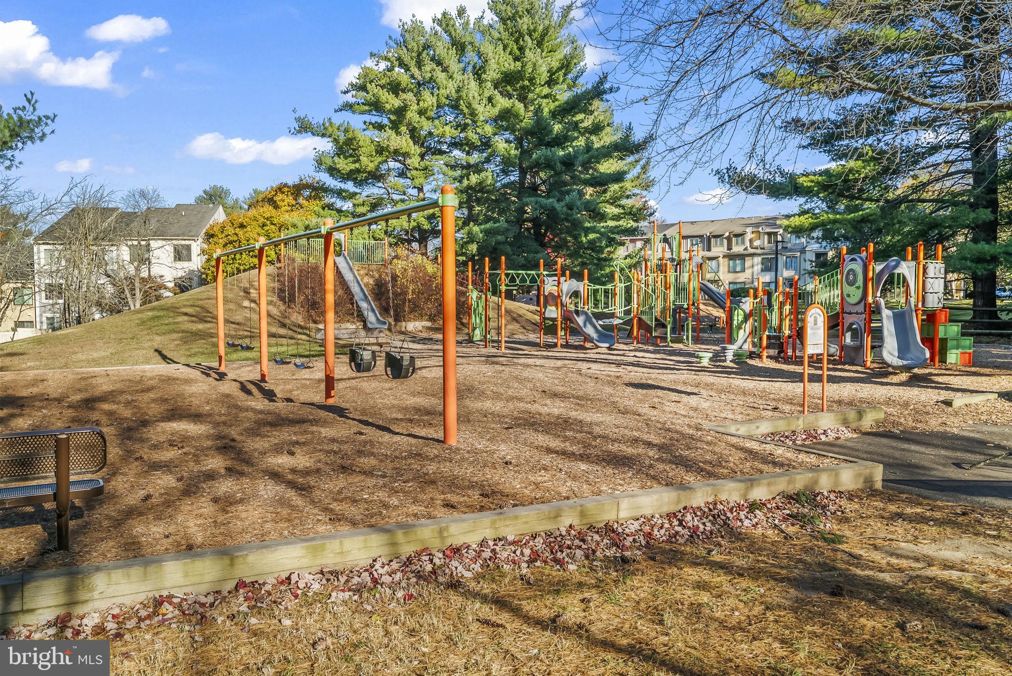 ESSEX PLACE - Residential