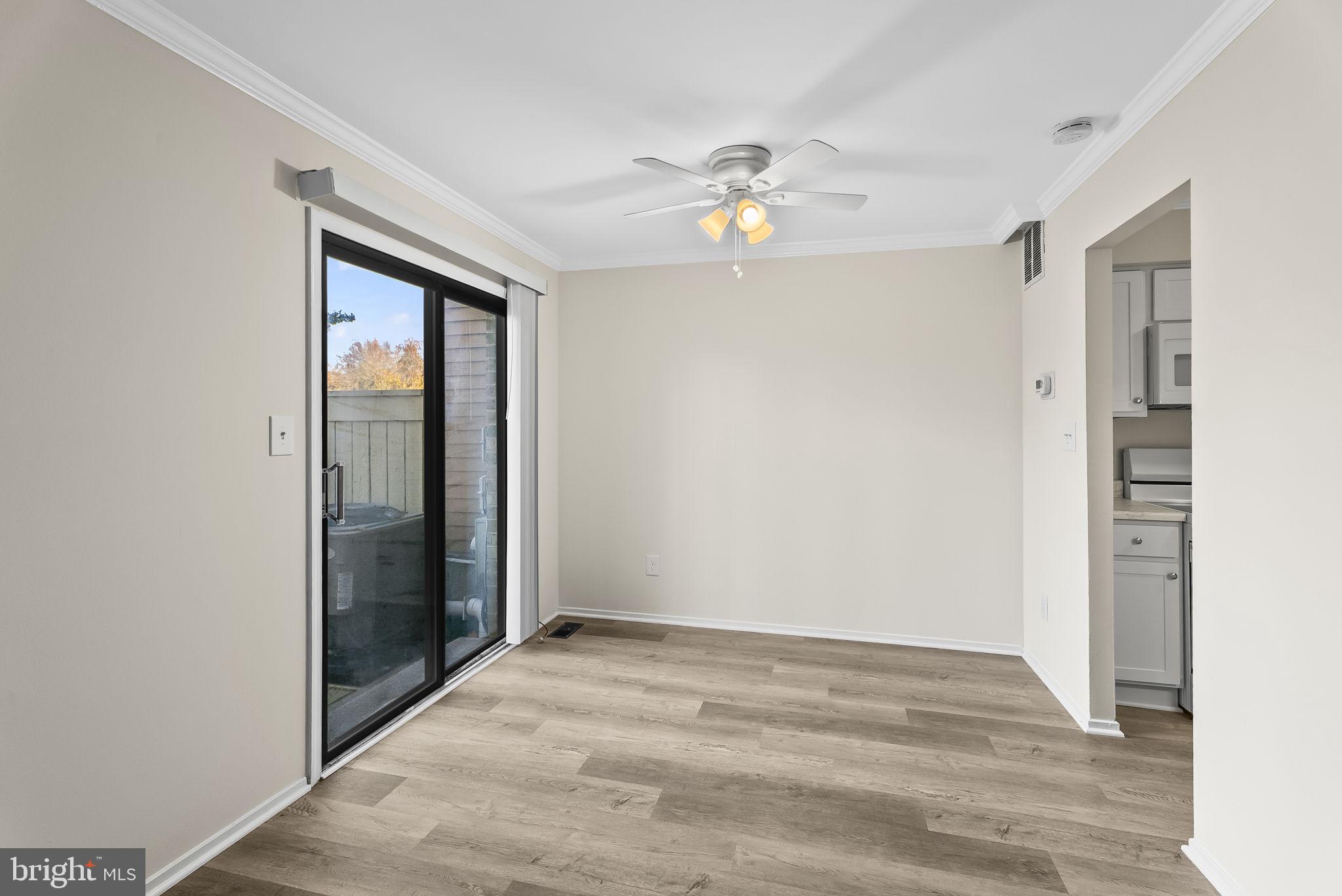 ESSEX PLACE - Residential