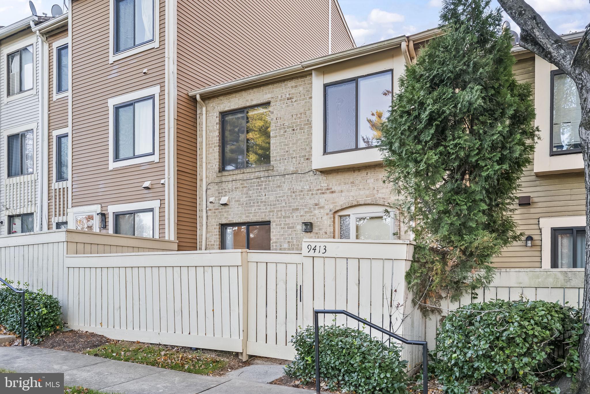 9413 PENSHURST COURT