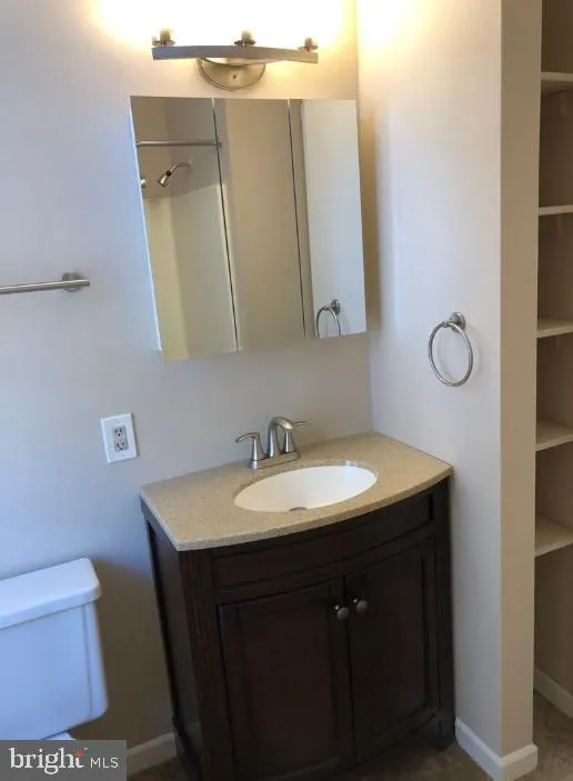 Philadelphia, Pennsylvania 19130, United States, 2 Bedrooms Bedrooms, ,2 BathroomsBathrooms,Residential,Pending,109026