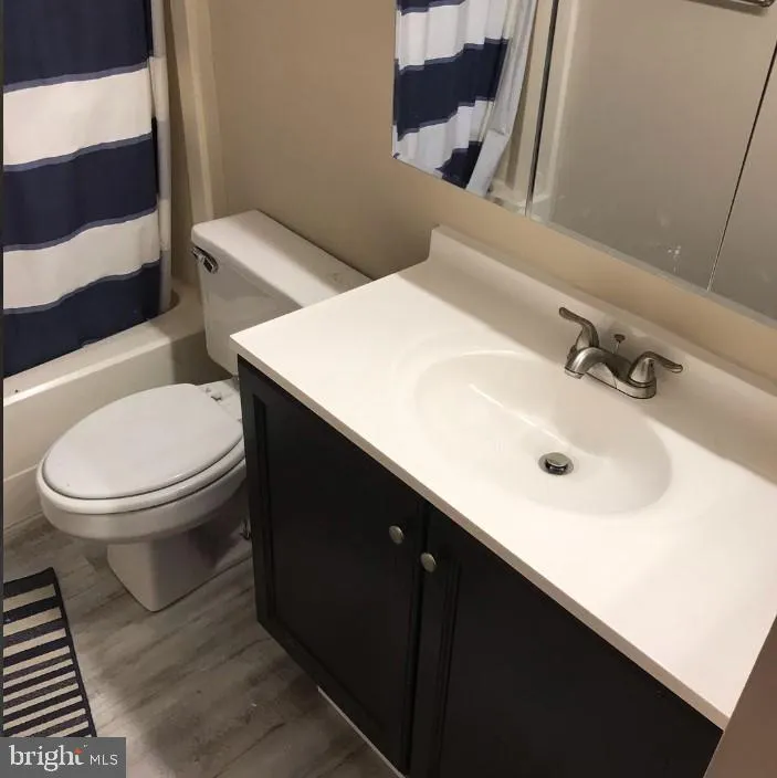 Philadelphia, Pennsylvania 19130, United States, 2 Bedrooms Bedrooms, ,2 BathroomsBathrooms,Residential,Pending,109026