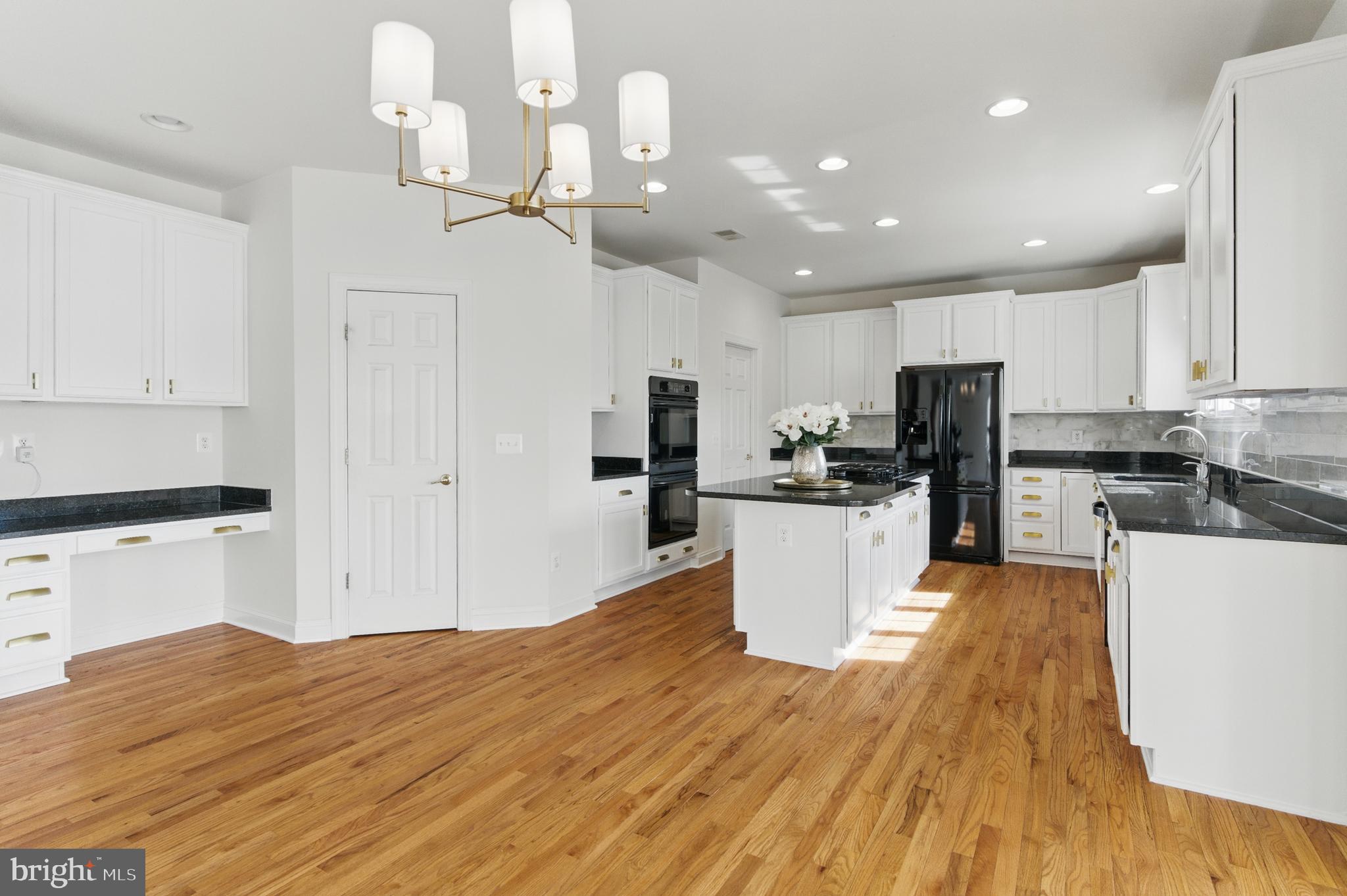 THE REGENTS AT LAKE MANASSAS - Residential