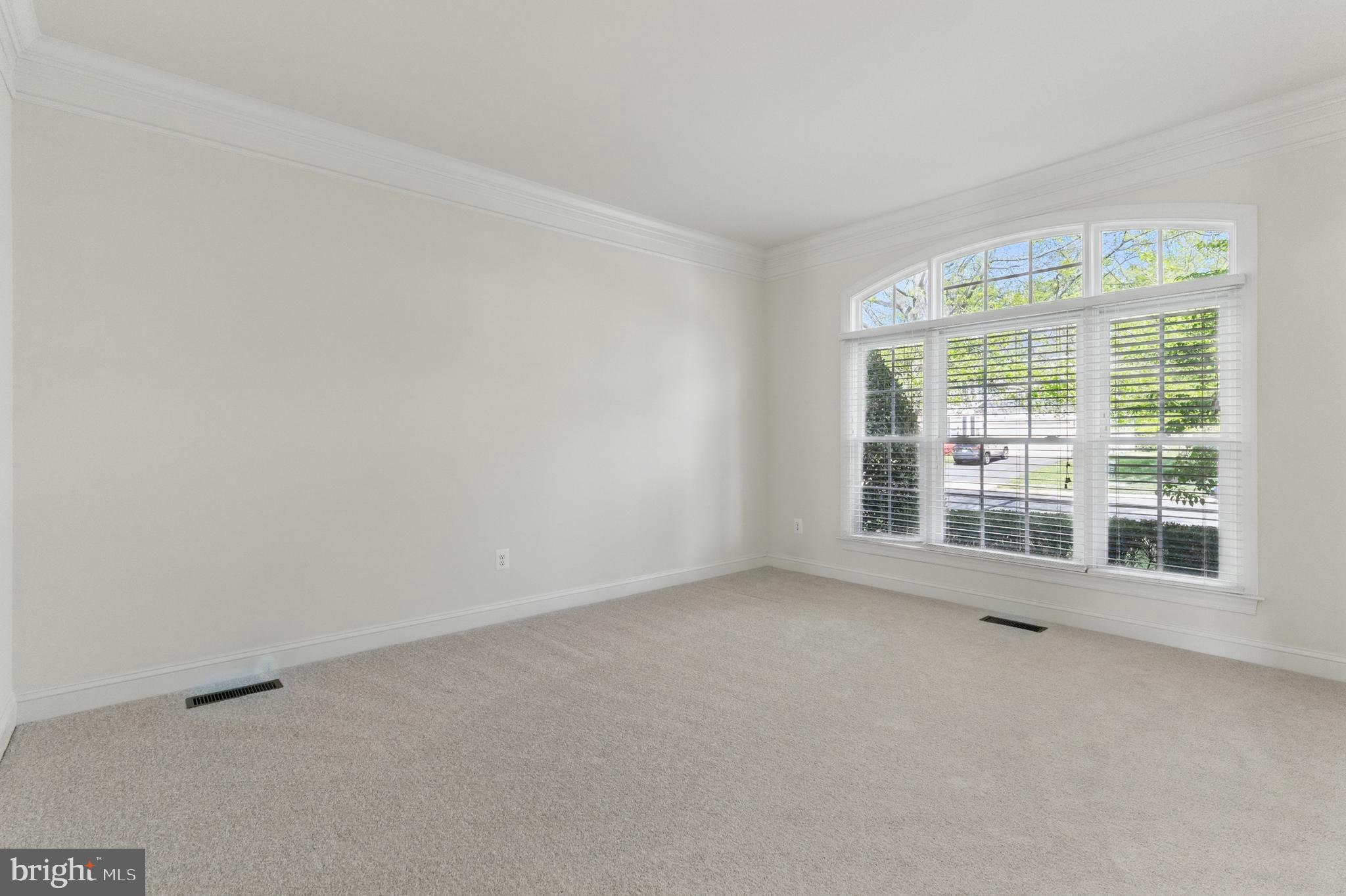 THE REGENTS AT LAKE MANASSAS - Residential