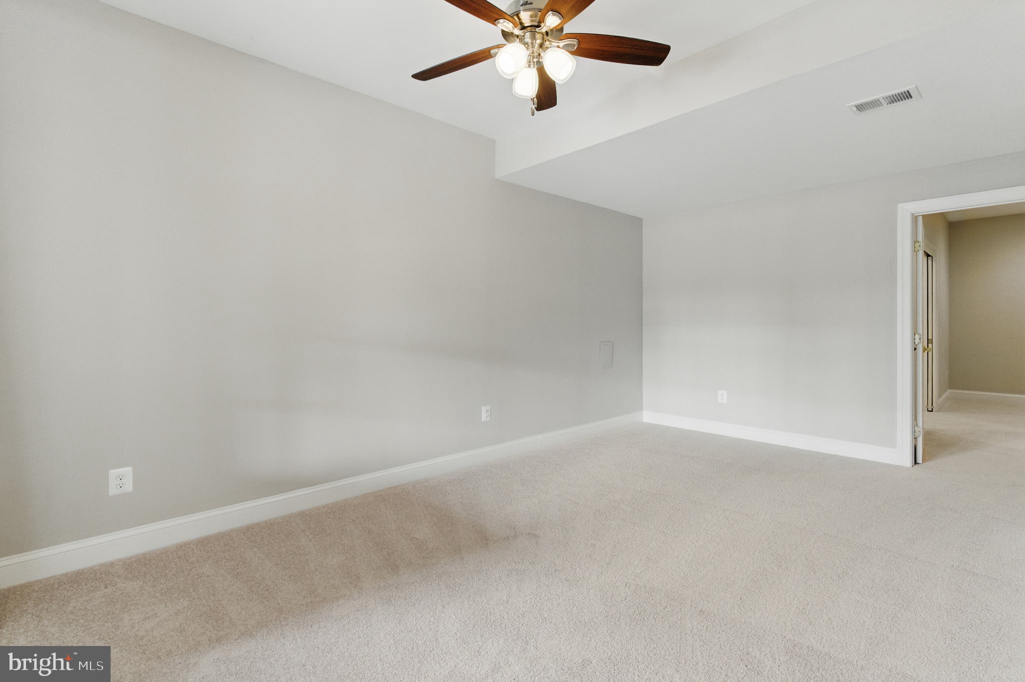 THE REGENTS AT LAKE MANASSAS - Residential